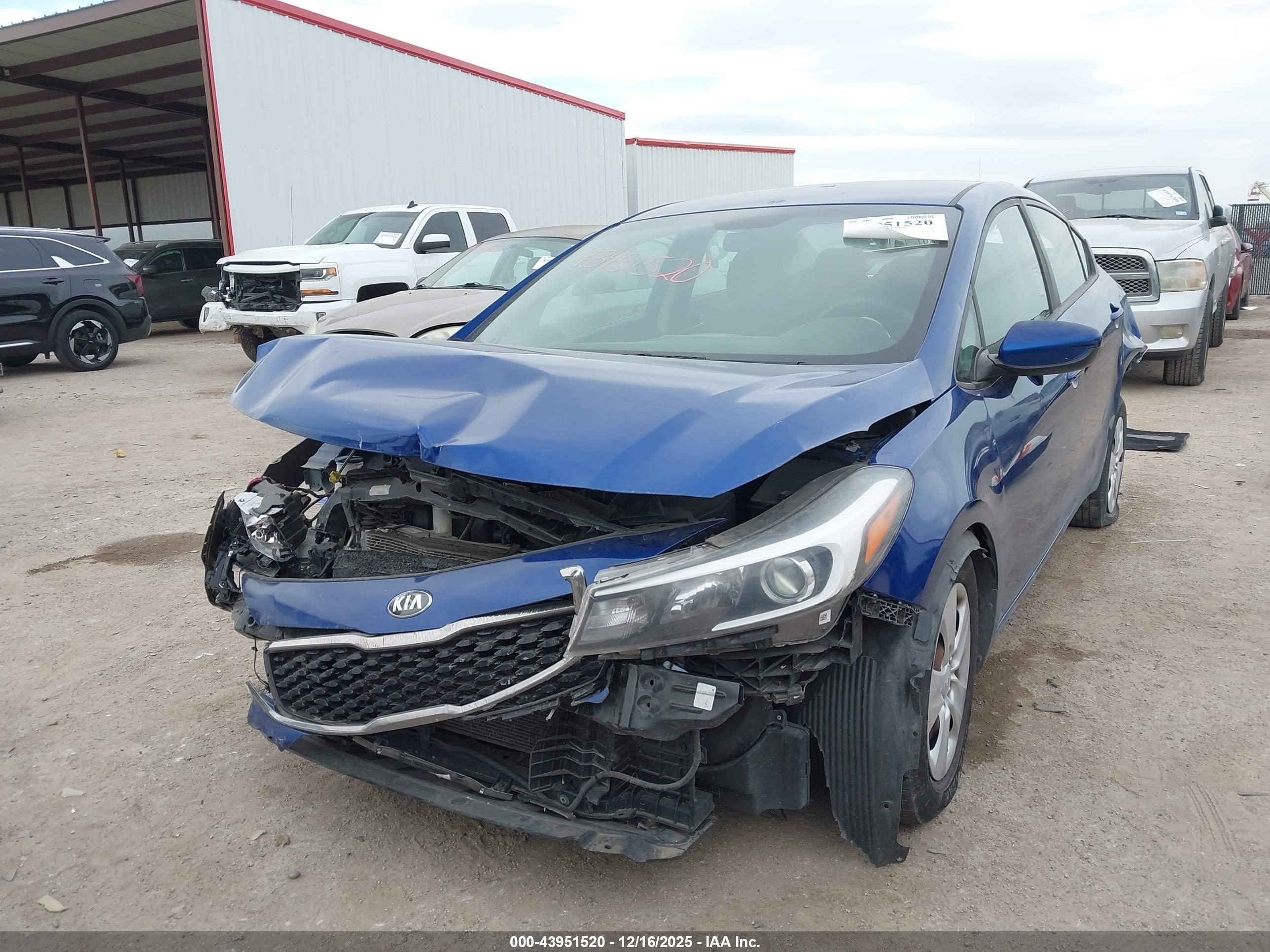 KIA FORTE image 2