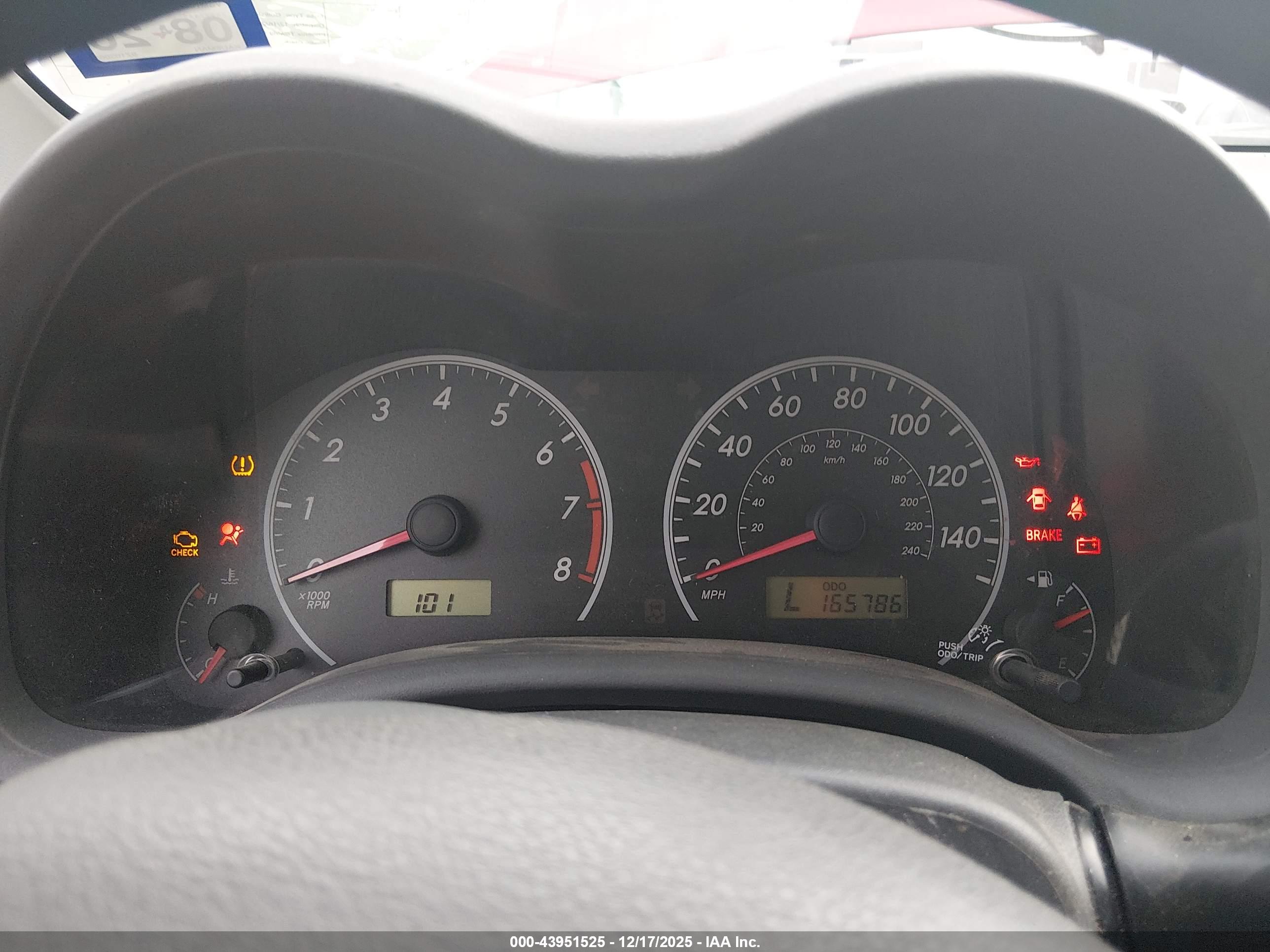 TOYOTA COROLLA image 7