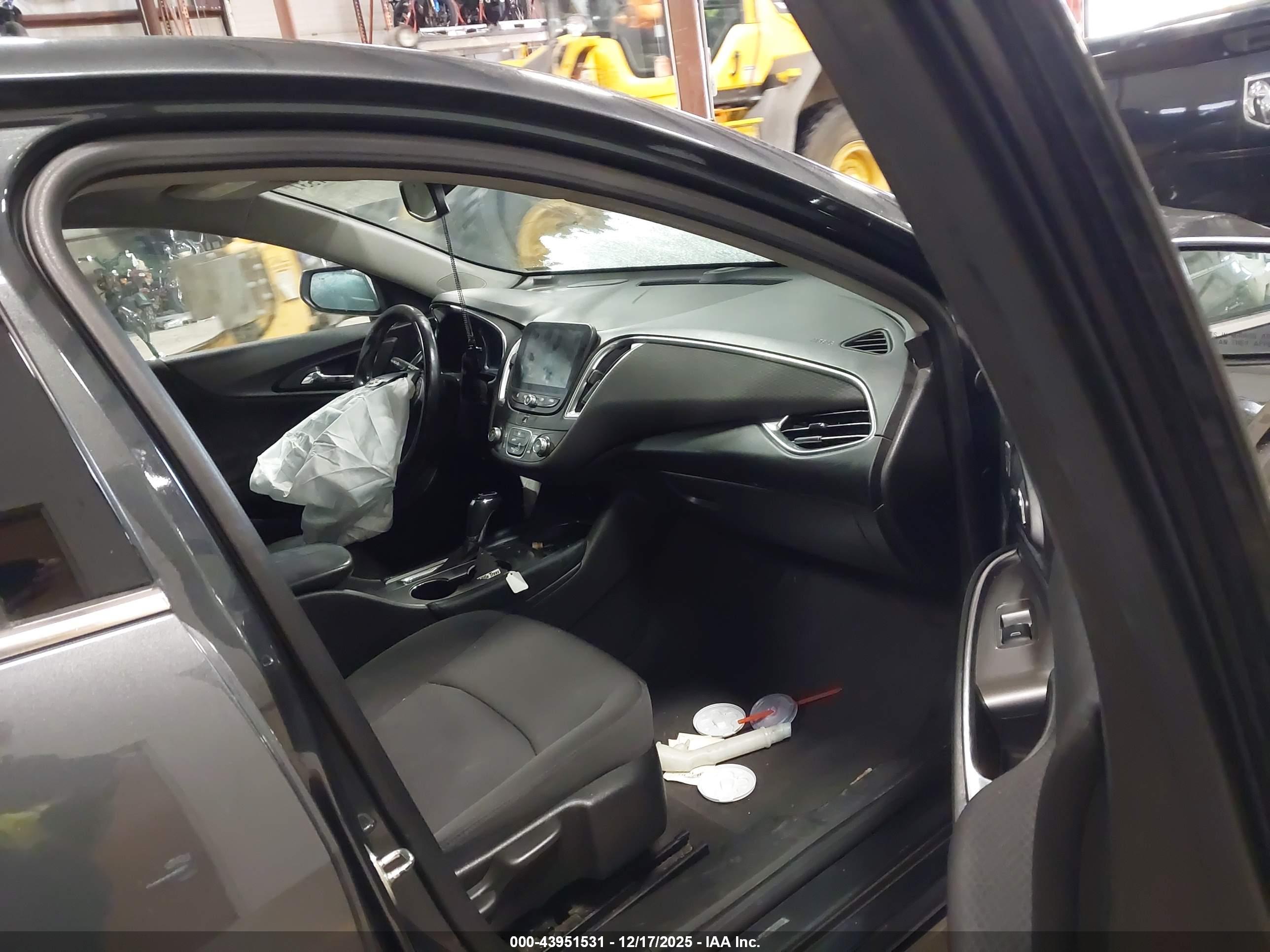 CHEVROLET MALIBU image 5