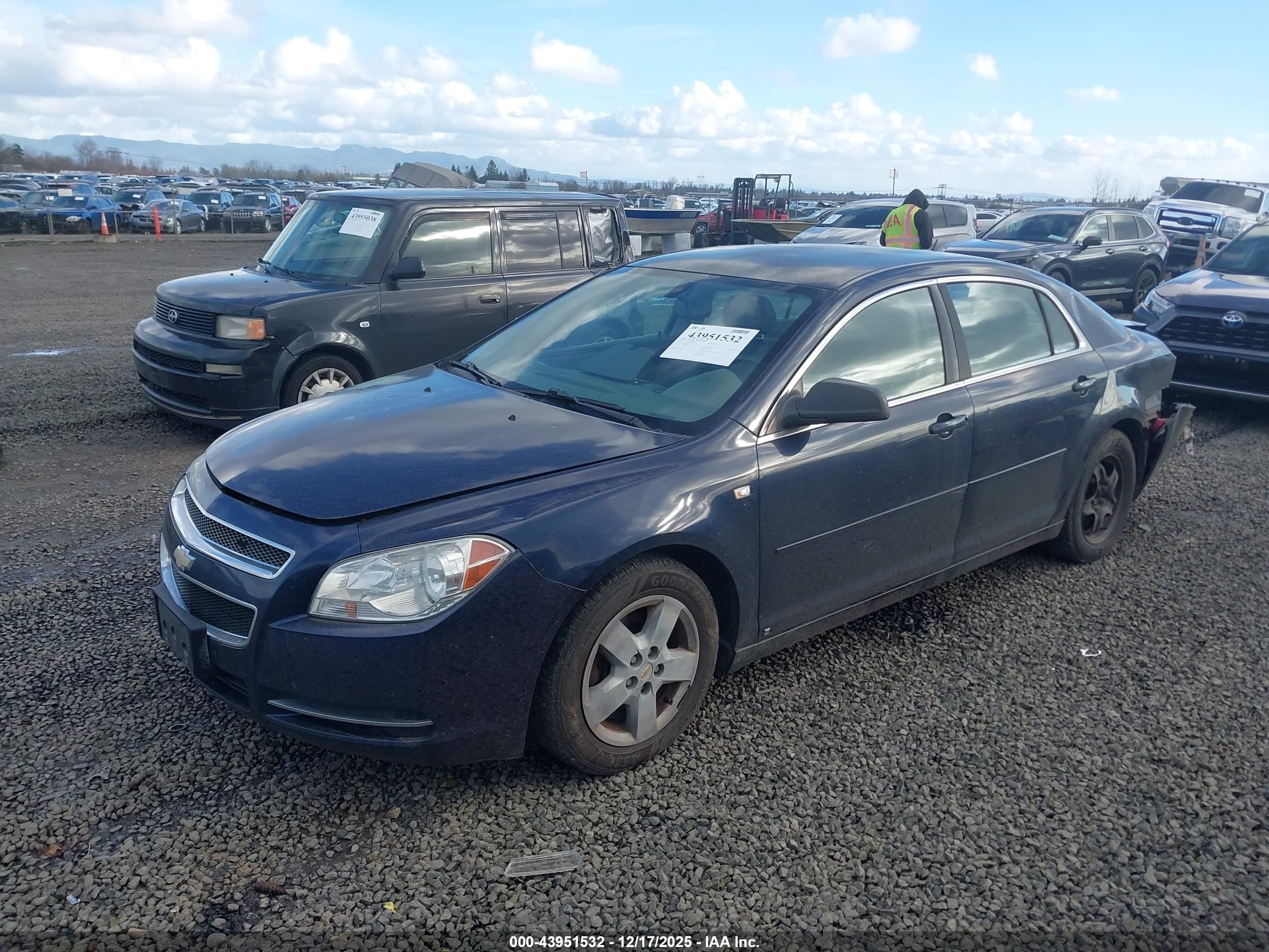 CHEVROLET MALIBU image 2