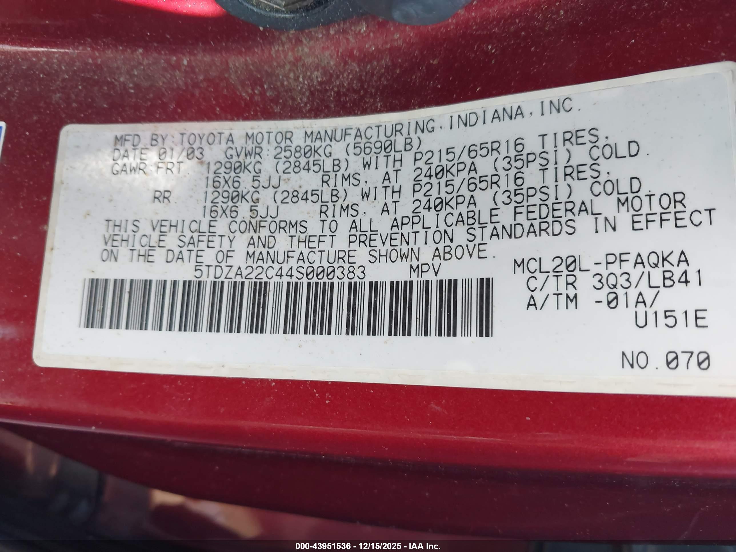 TOYOTA SIENNA image 9