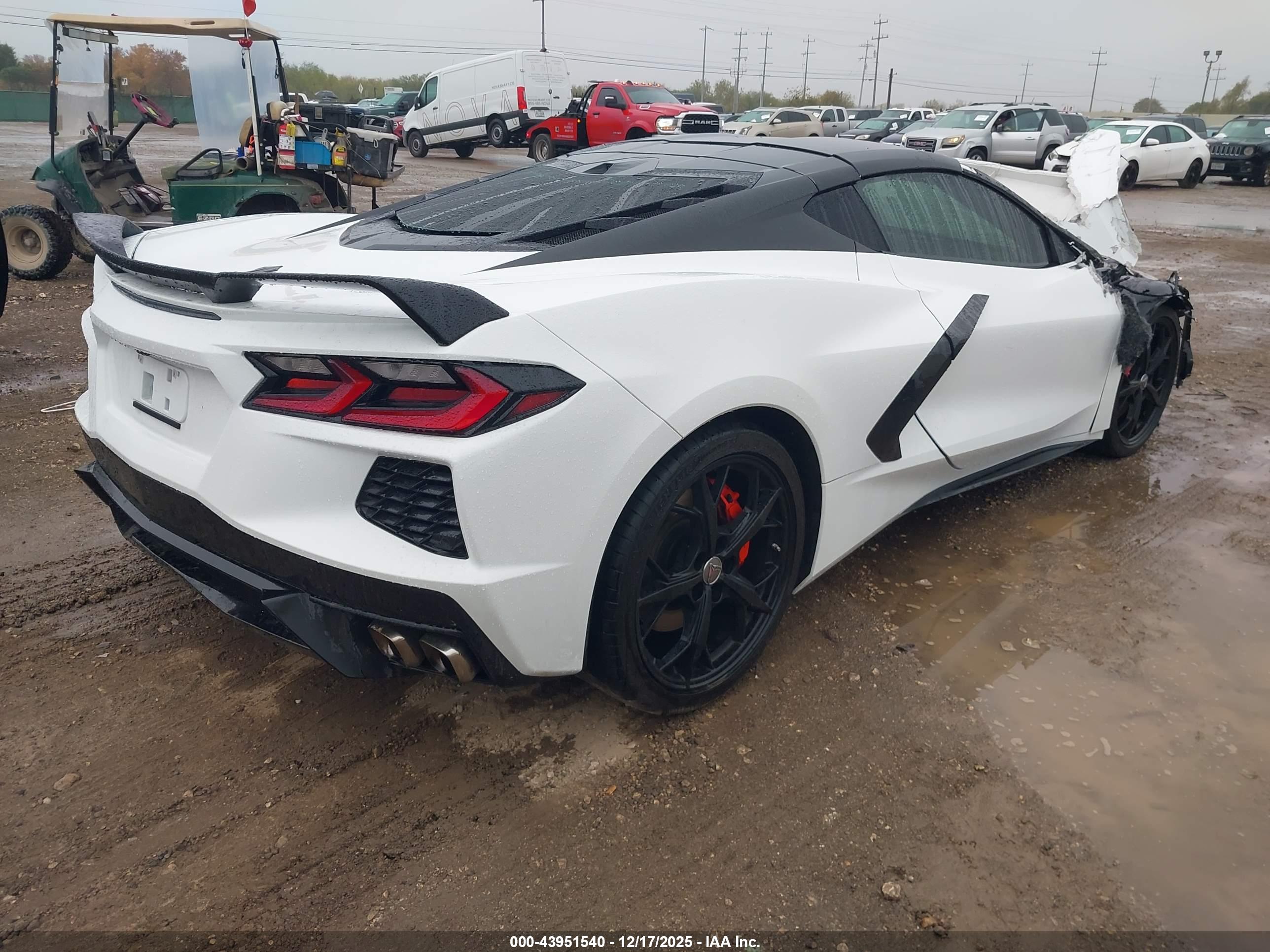 CHEVROLET CORVETTE image 4