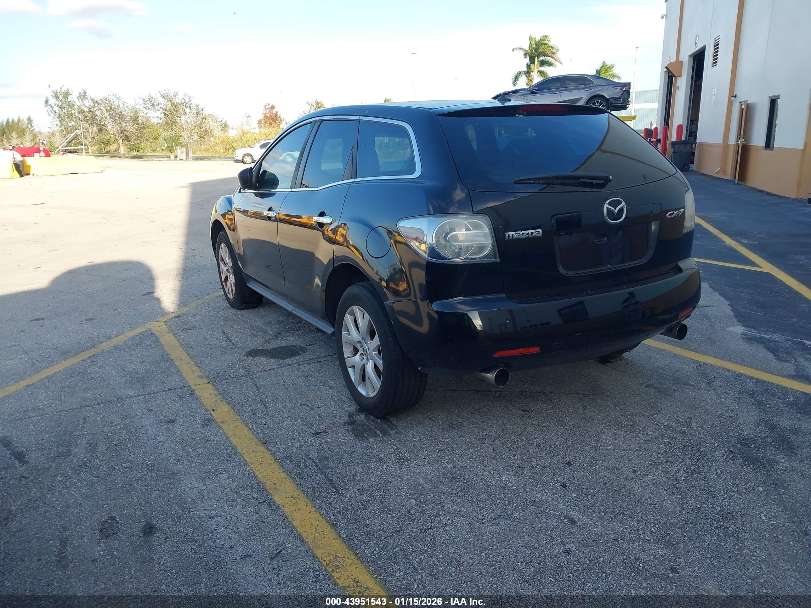 MAZDA CX-7 image 3