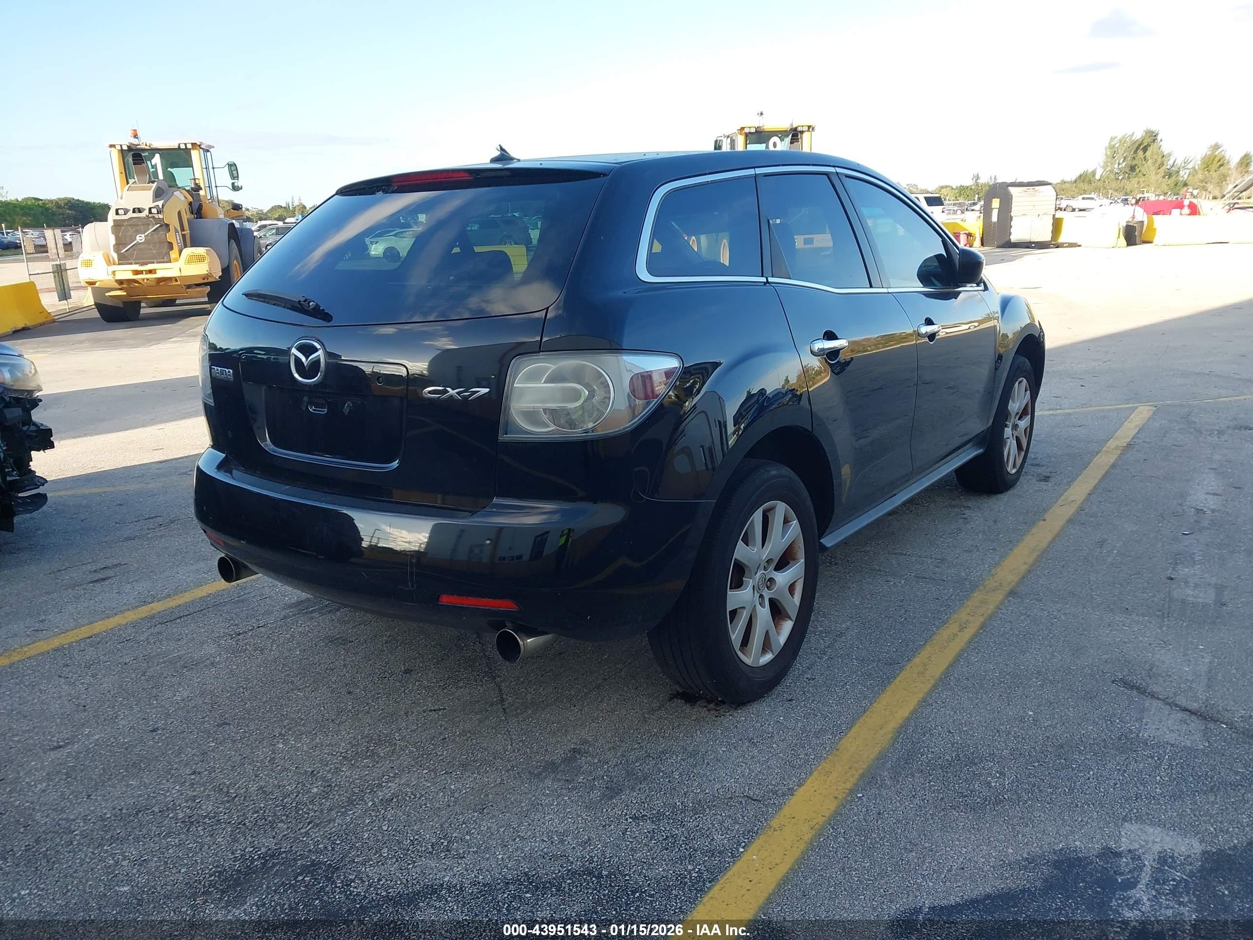 MAZDA CX-7 image 4