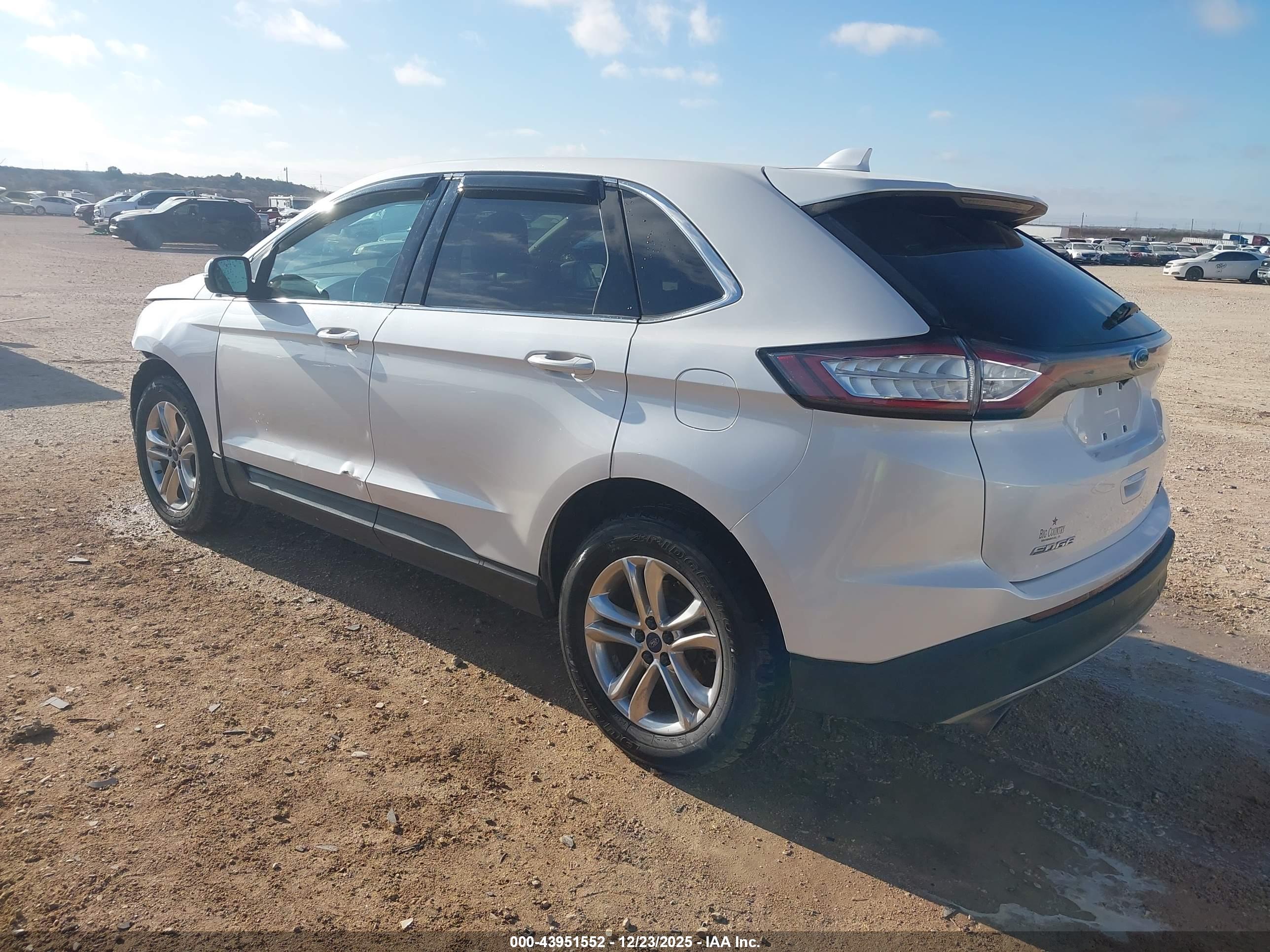 FORD EDGE image 3