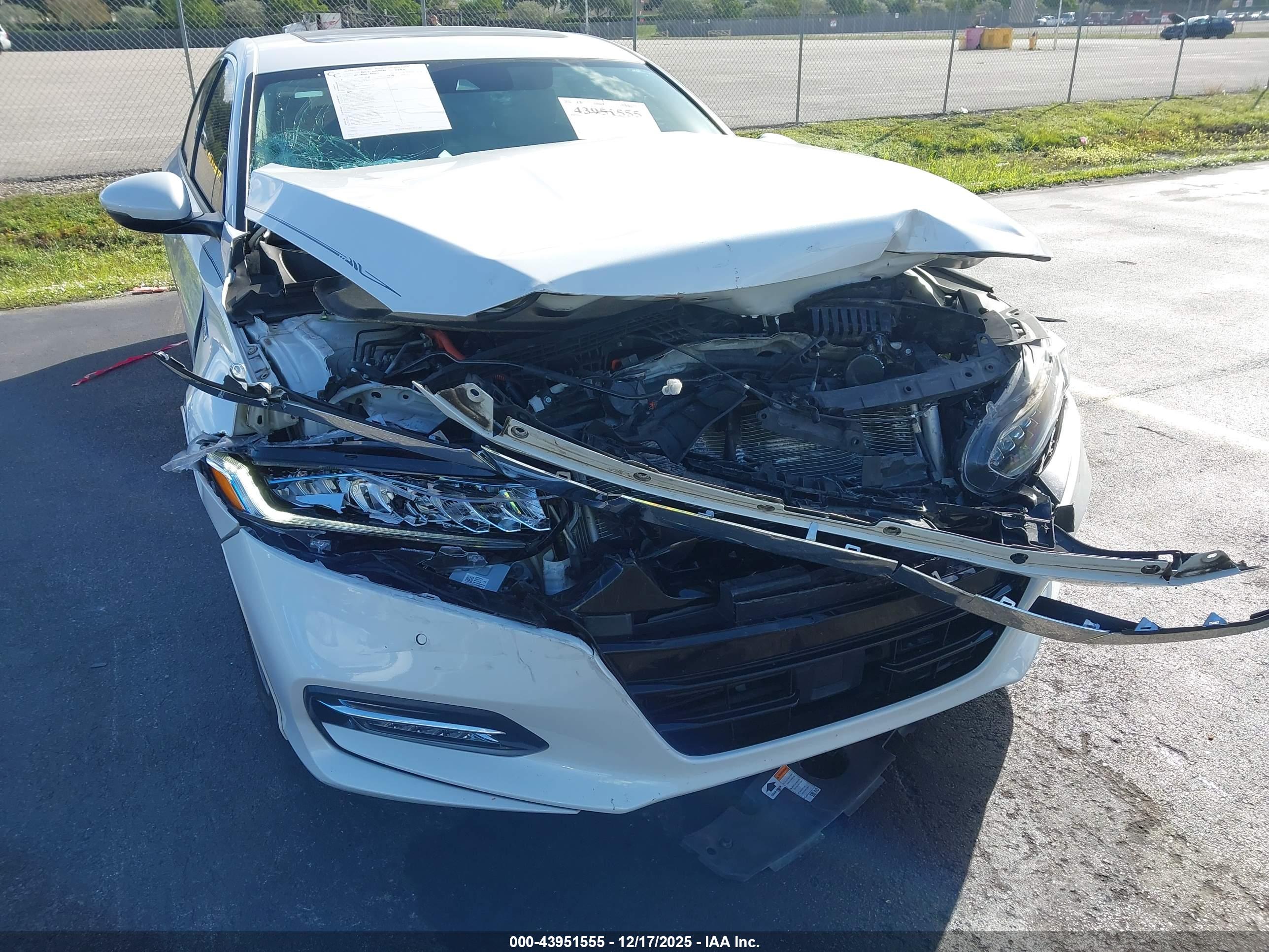 HONDA ACCORD image 6