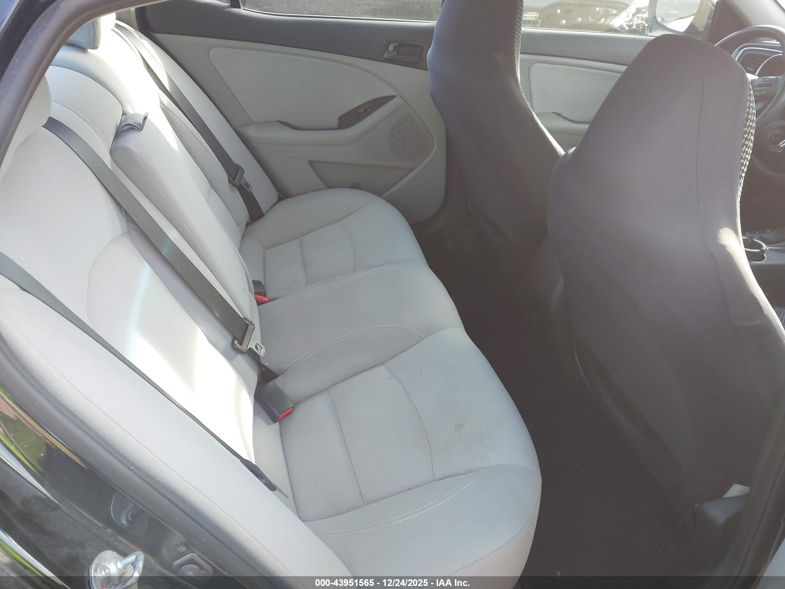 KIA OPTIMA image 8
