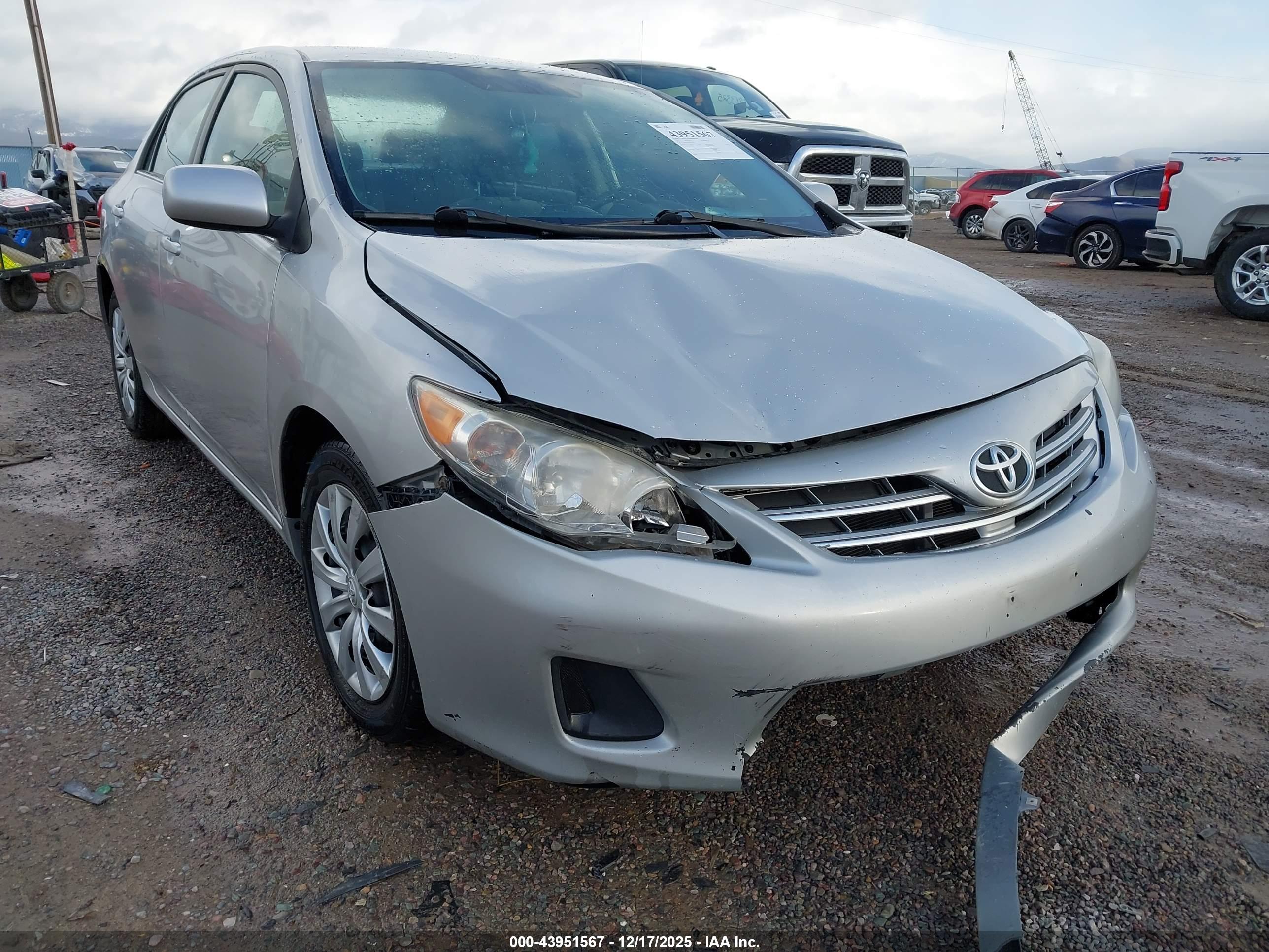 TOYOTA COROLLA image 6