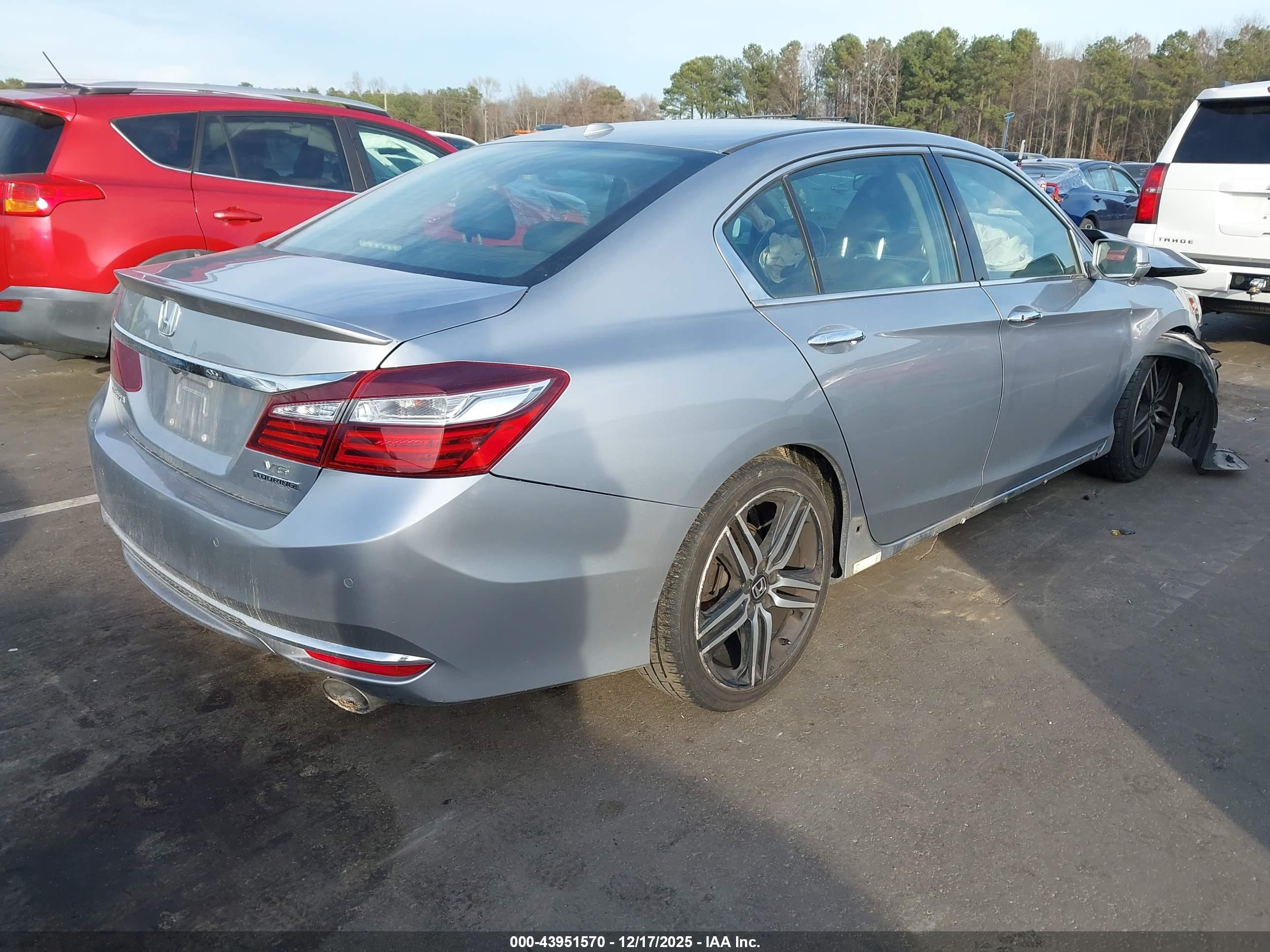 HONDA ACCORD image 4
