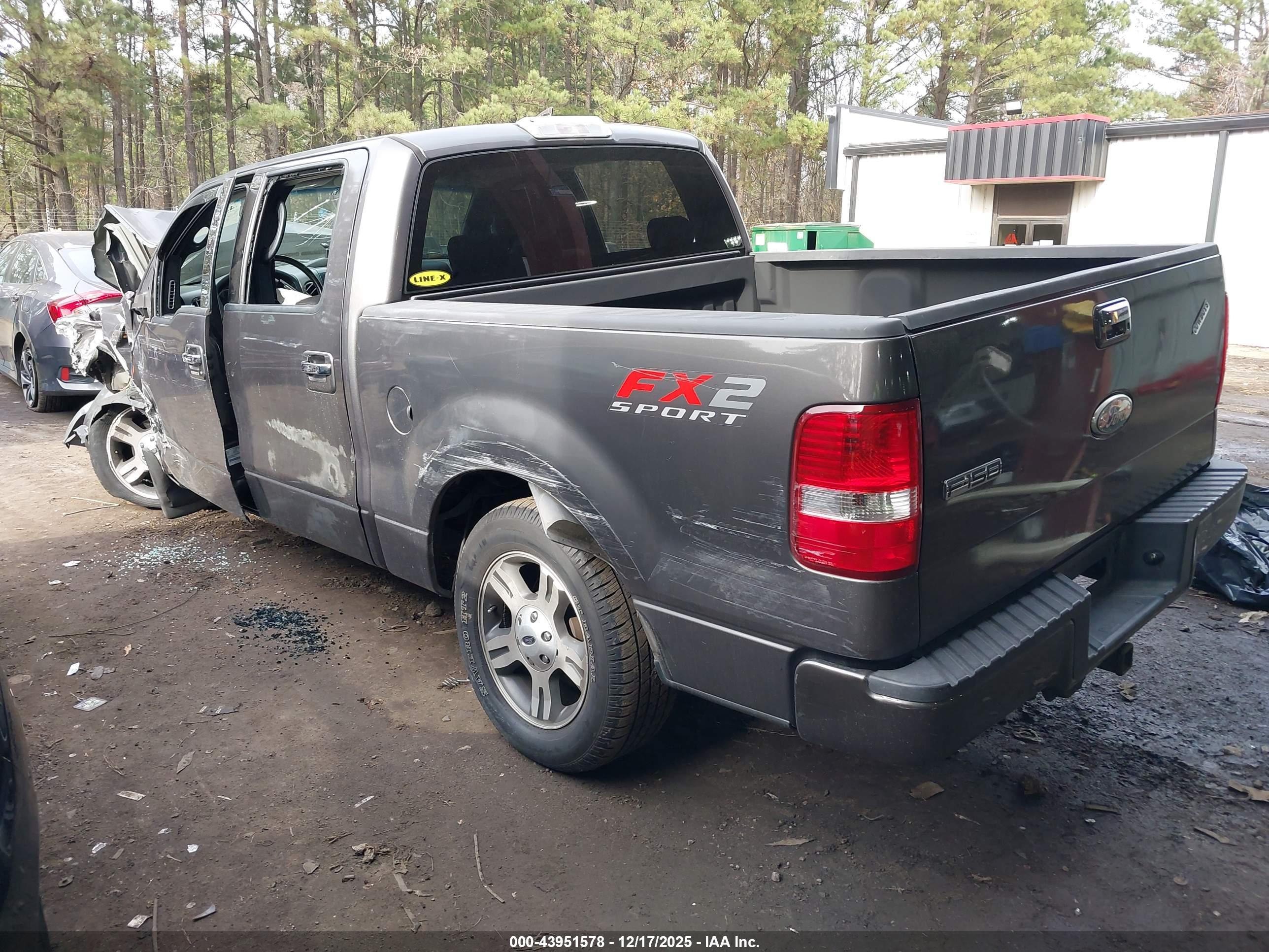 FORD F-150 image 3