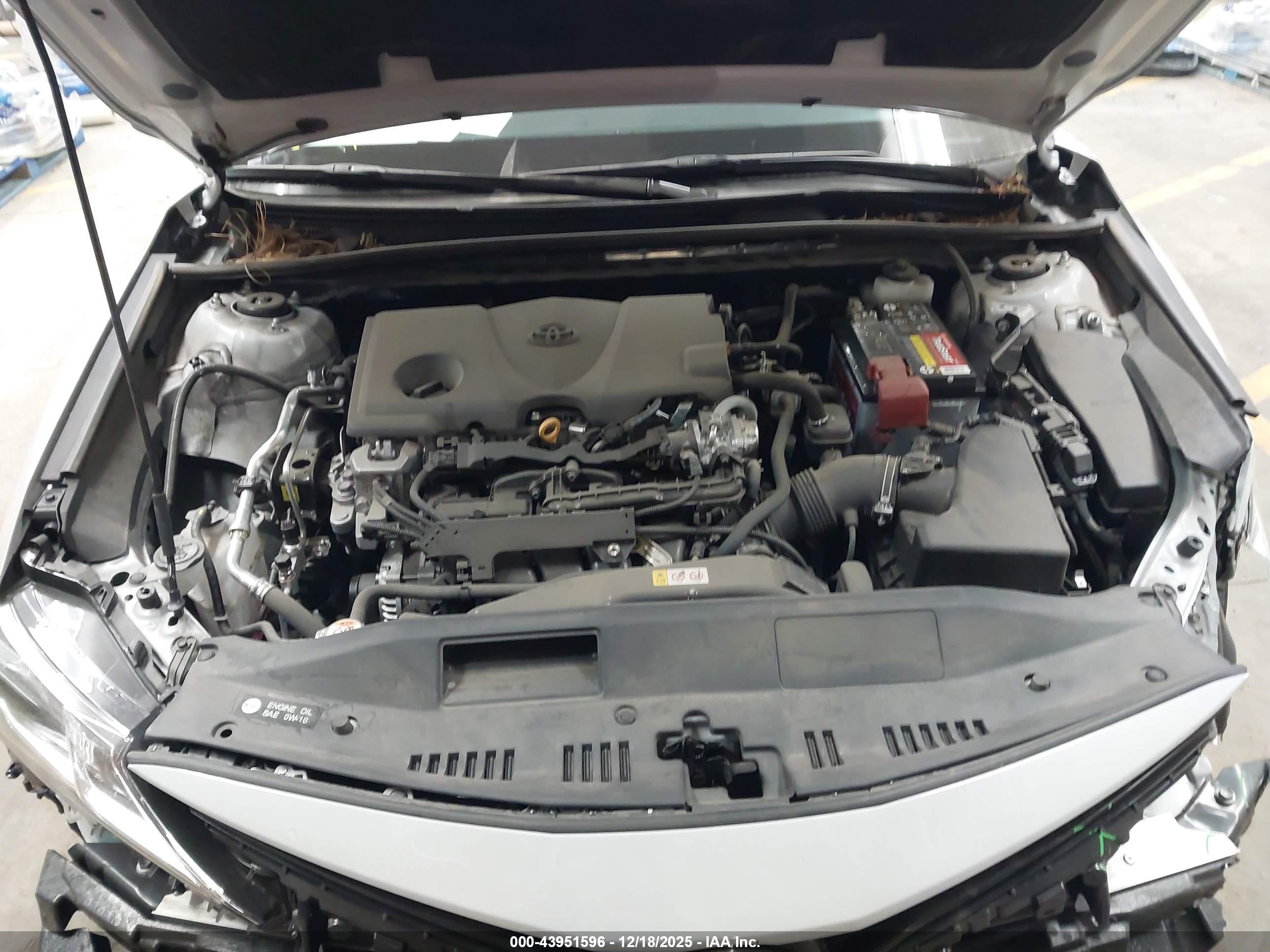 TOYOTA CAMRY image 10