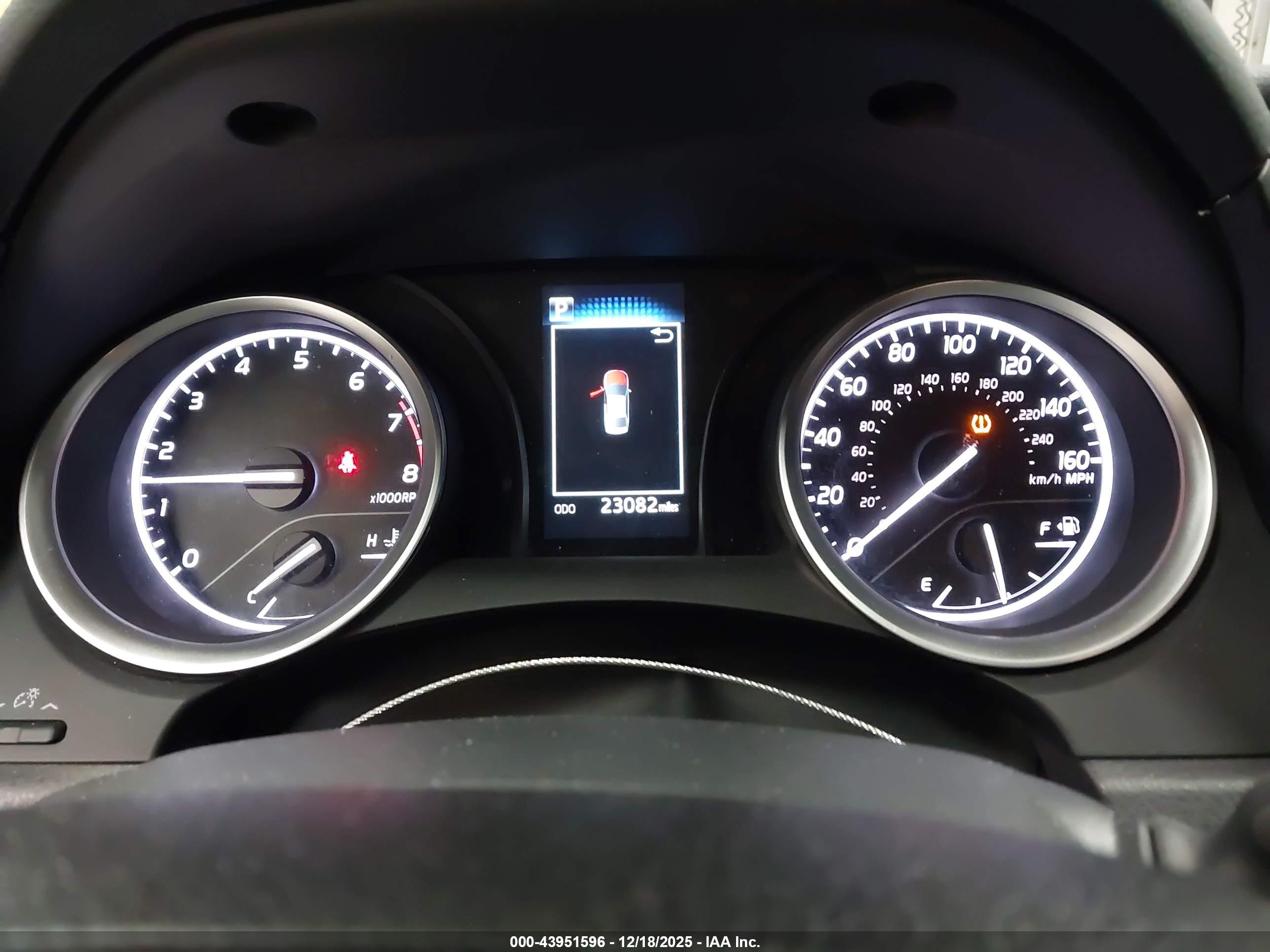 TOYOTA CAMRY image 7