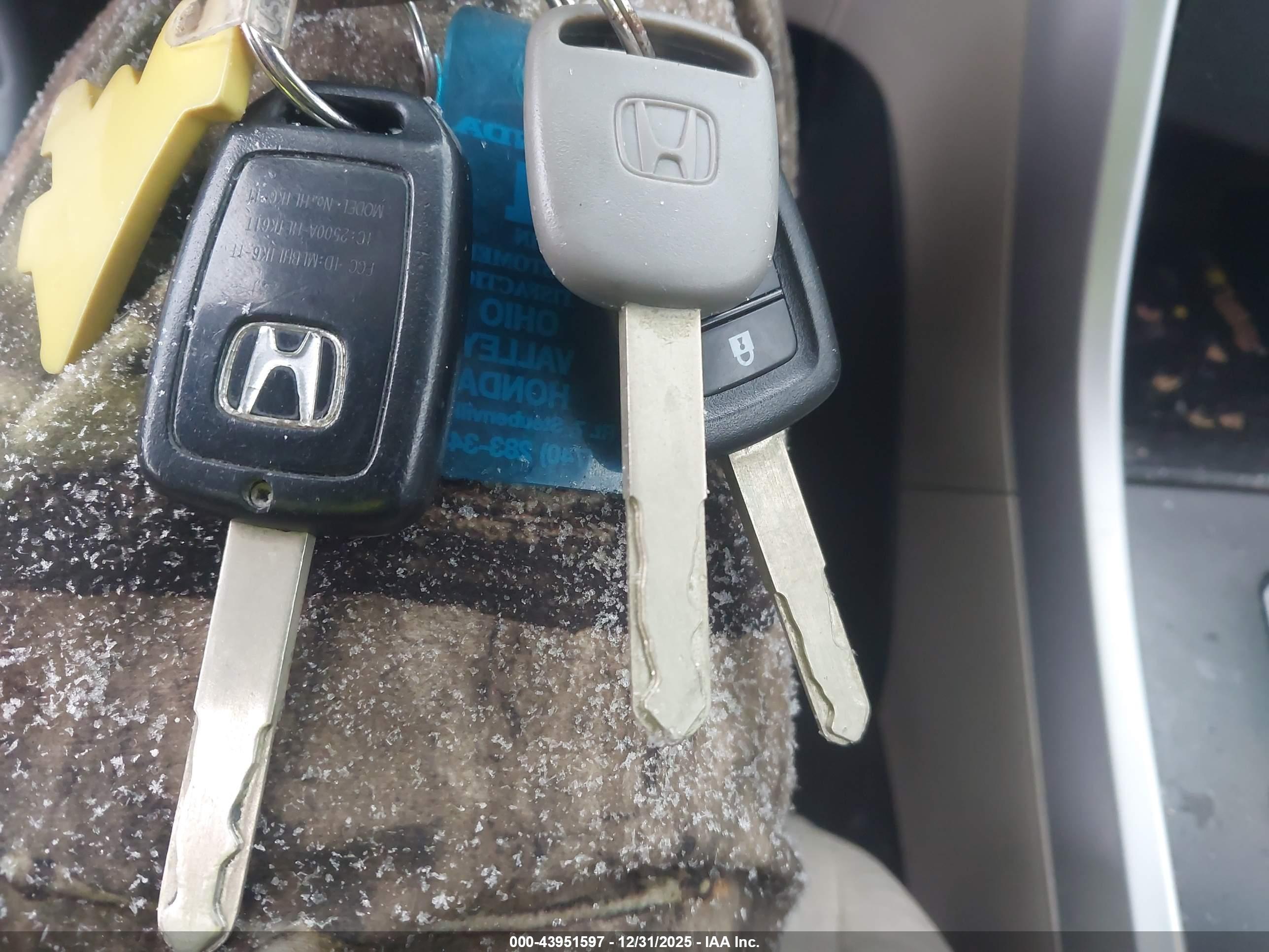 HONDA ACCORD image 11