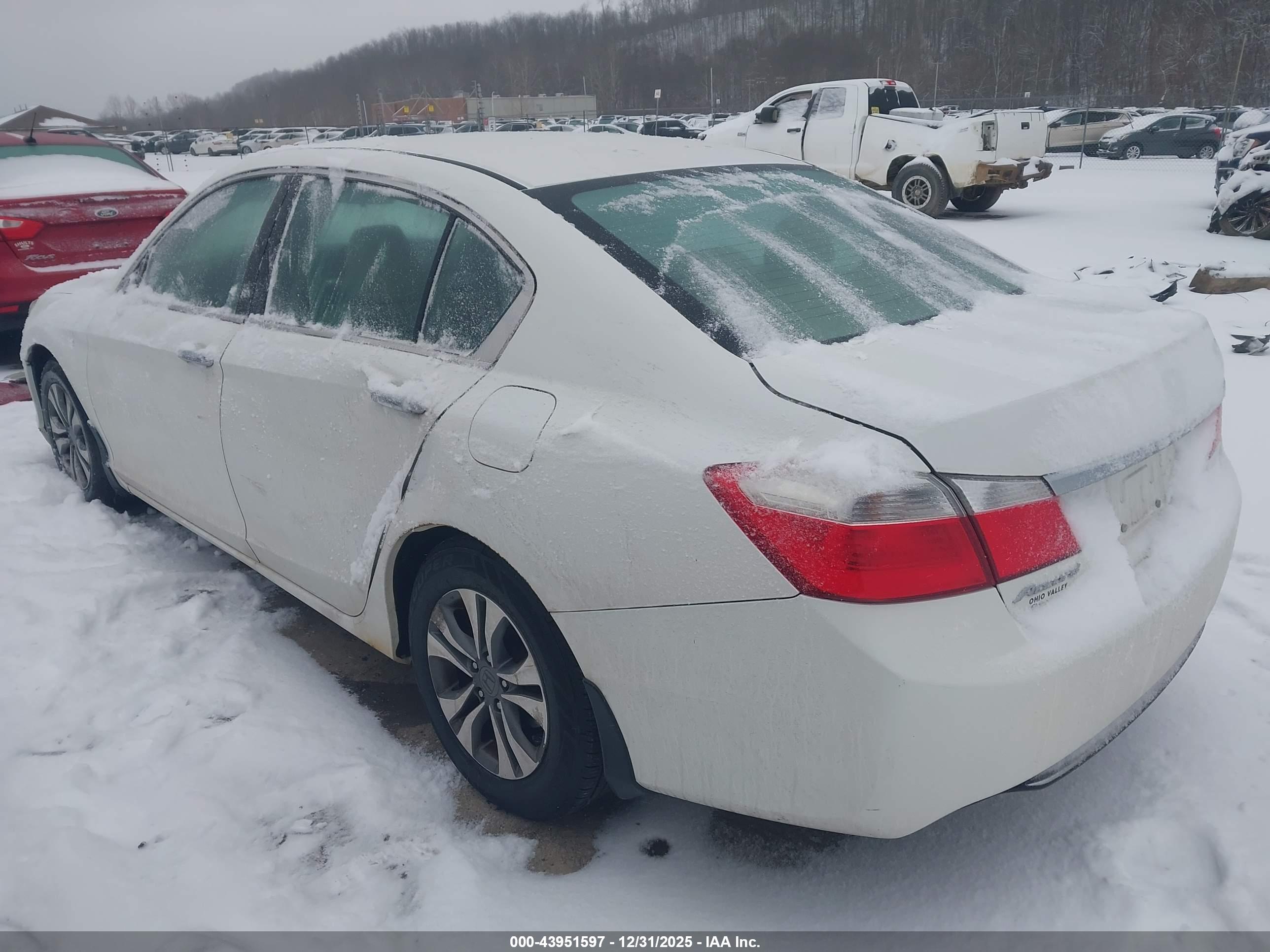 HONDA ACCORD image 3