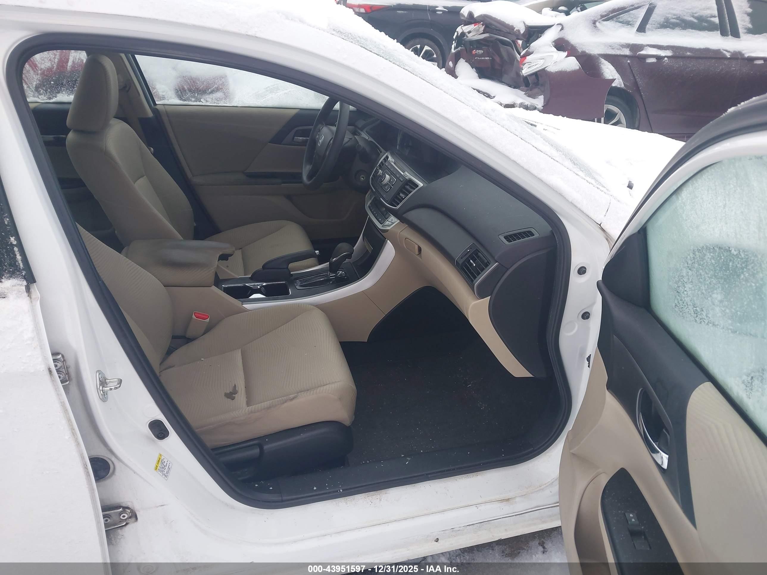 HONDA ACCORD image 5