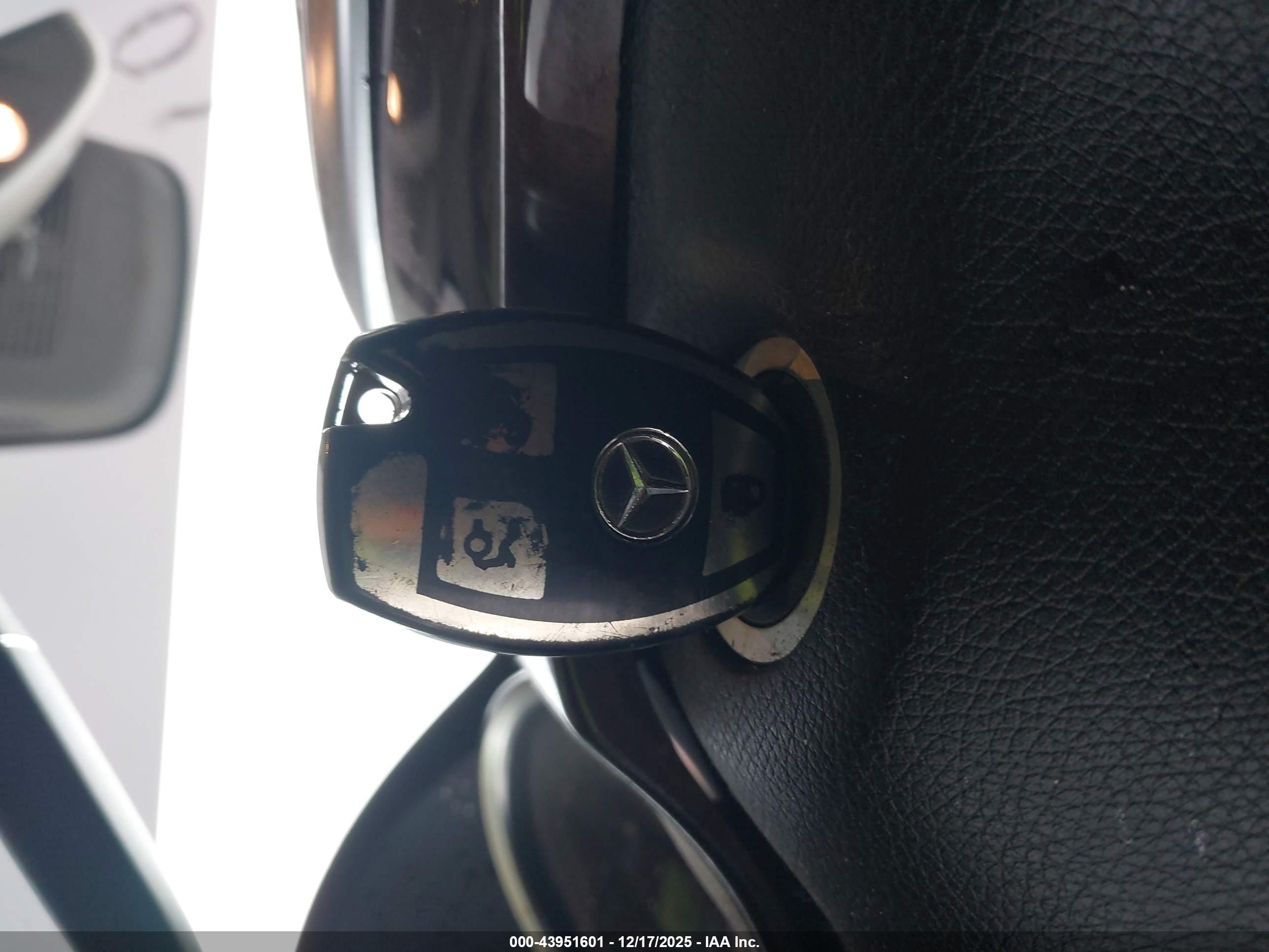MERCEDES-BENZ ML image 11