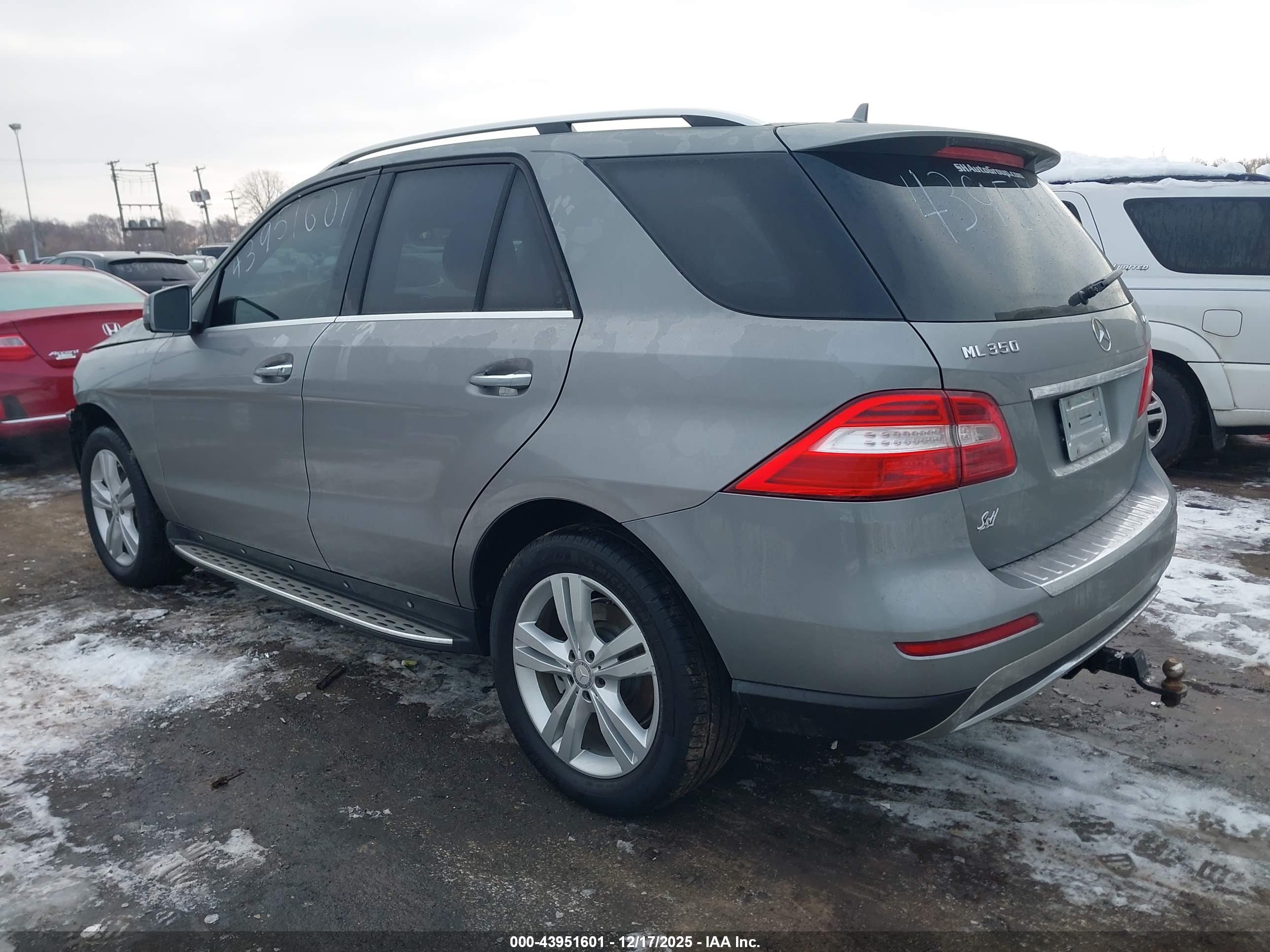 MERCEDES-BENZ ML image 3