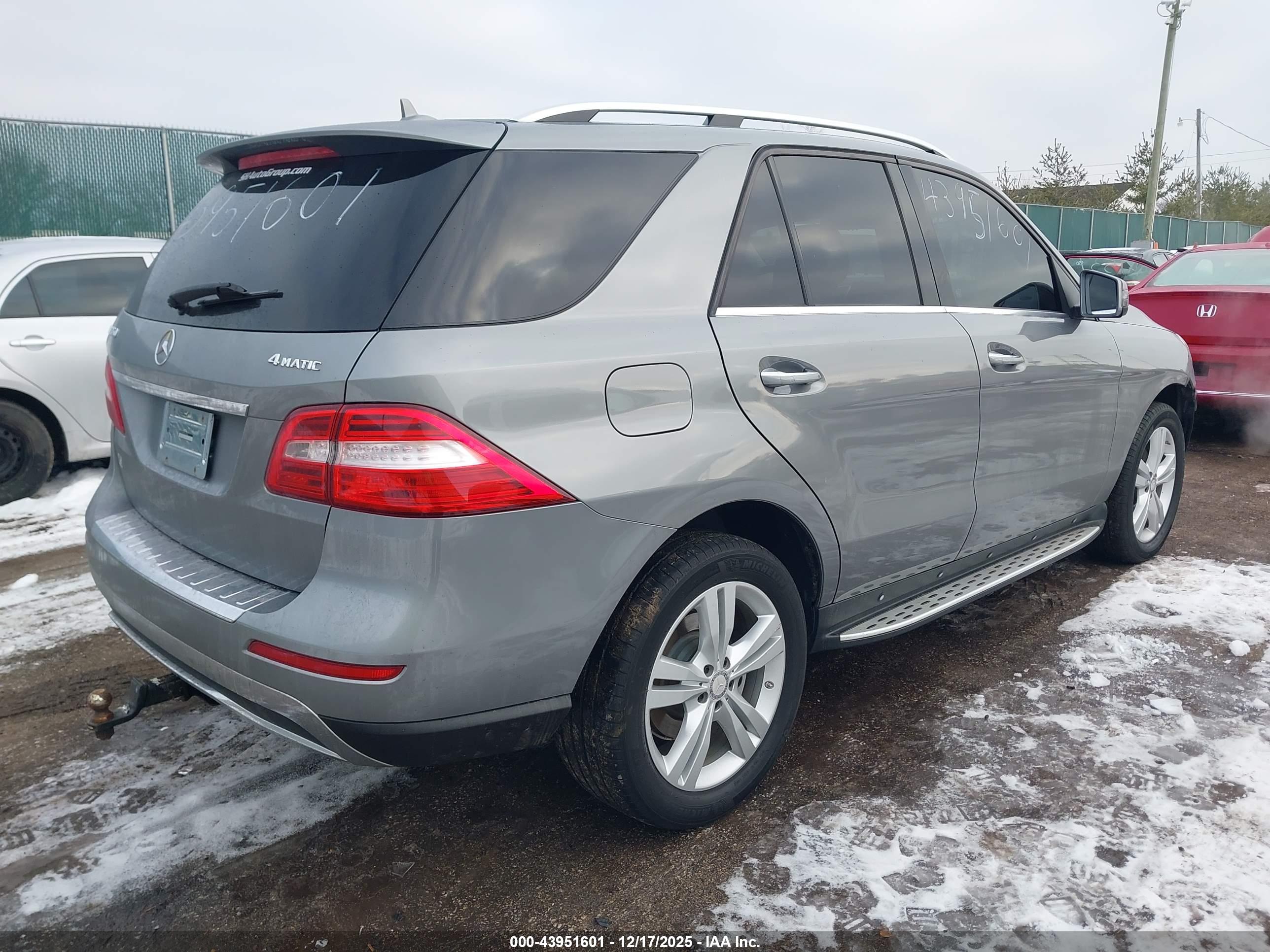 MERCEDES-BENZ ML image 4