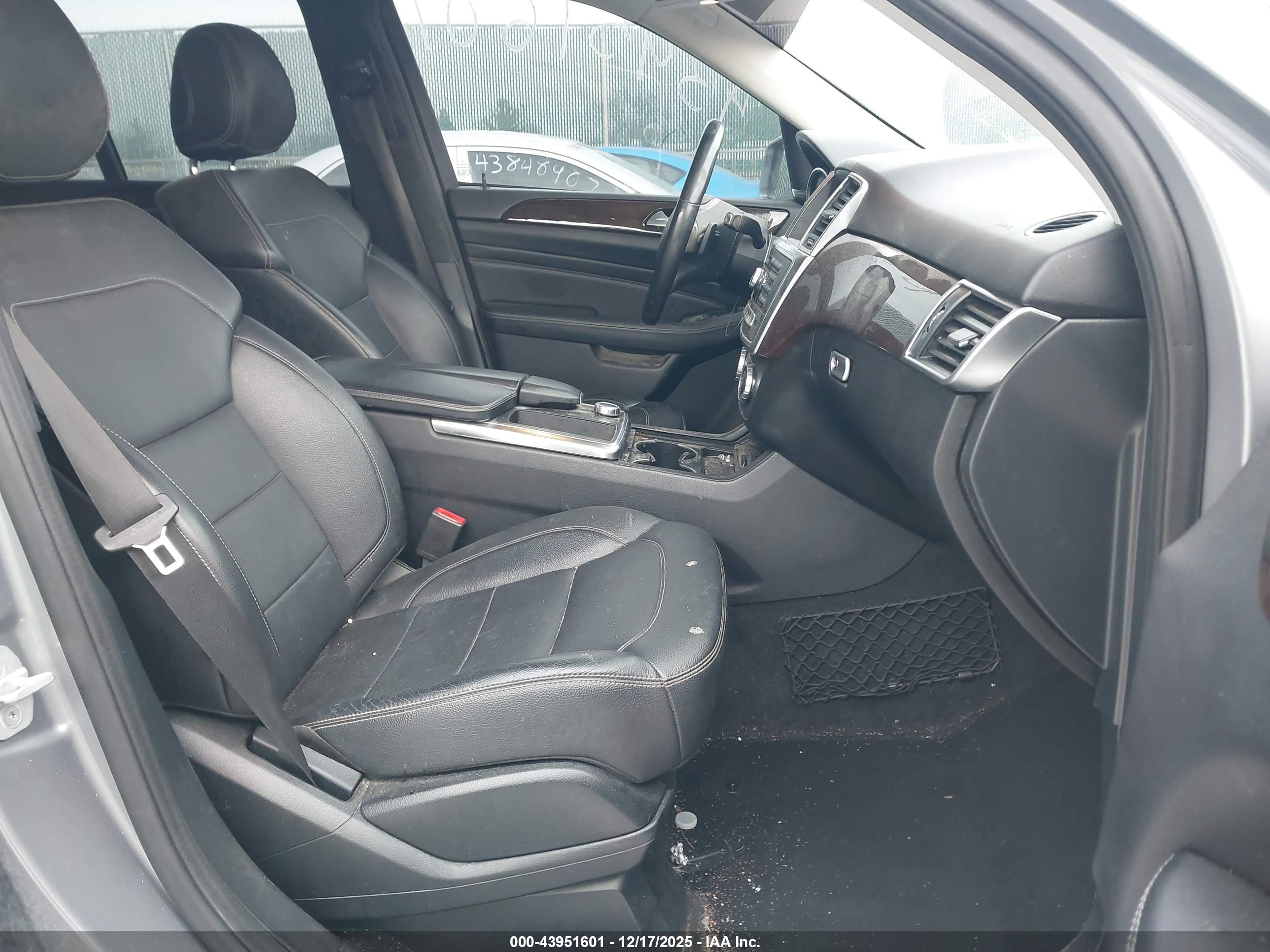 MERCEDES-BENZ ML image 5