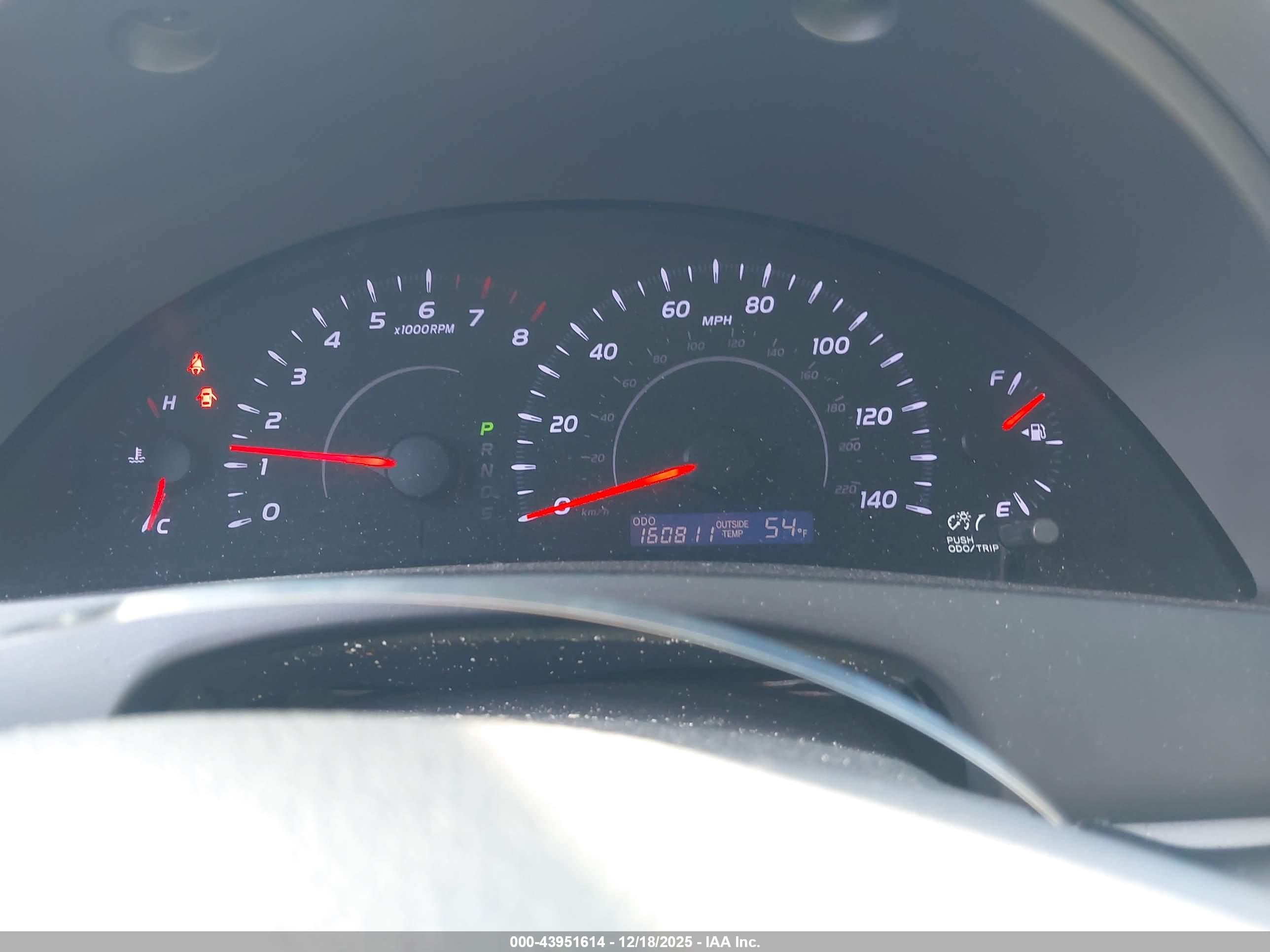 TOYOTA CAMRY image 7