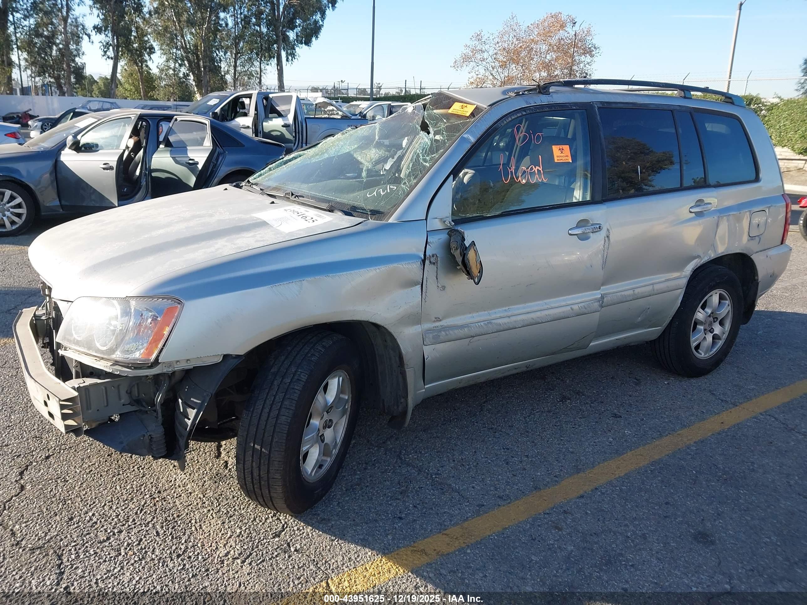 TOYOTA HIGHLANDER image 2