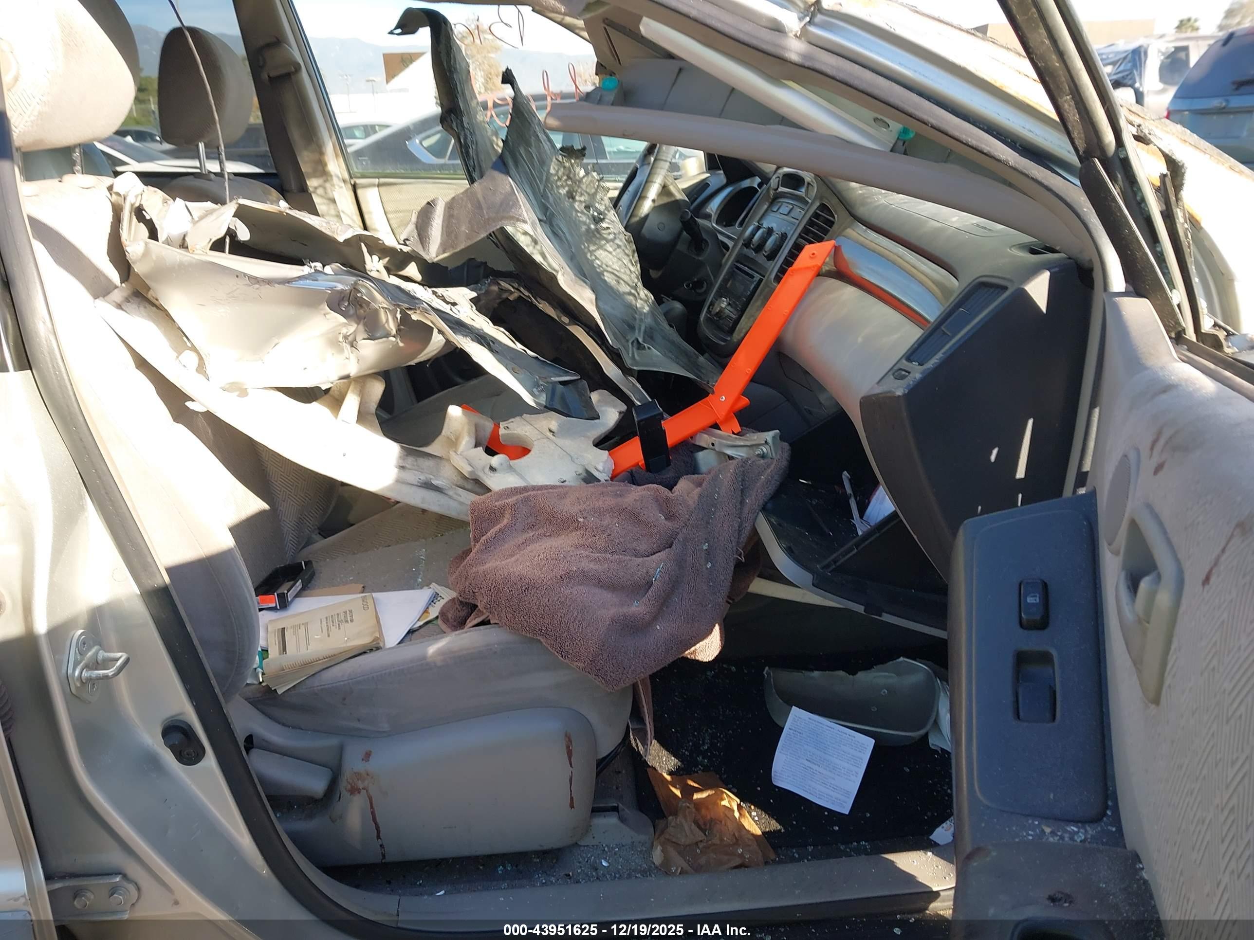 TOYOTA HIGHLANDER image 5