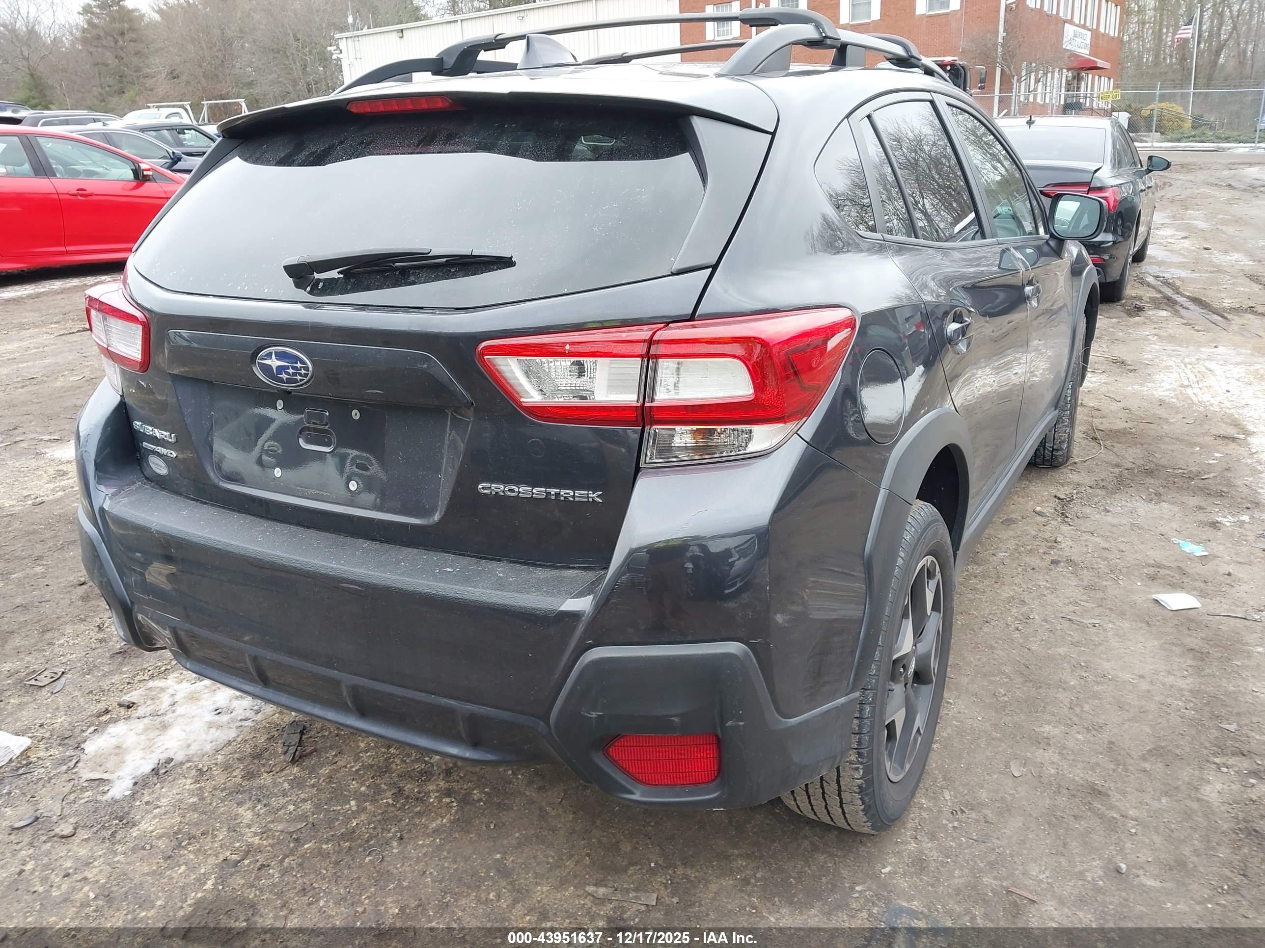 SUBARU CROSSTREK image 4