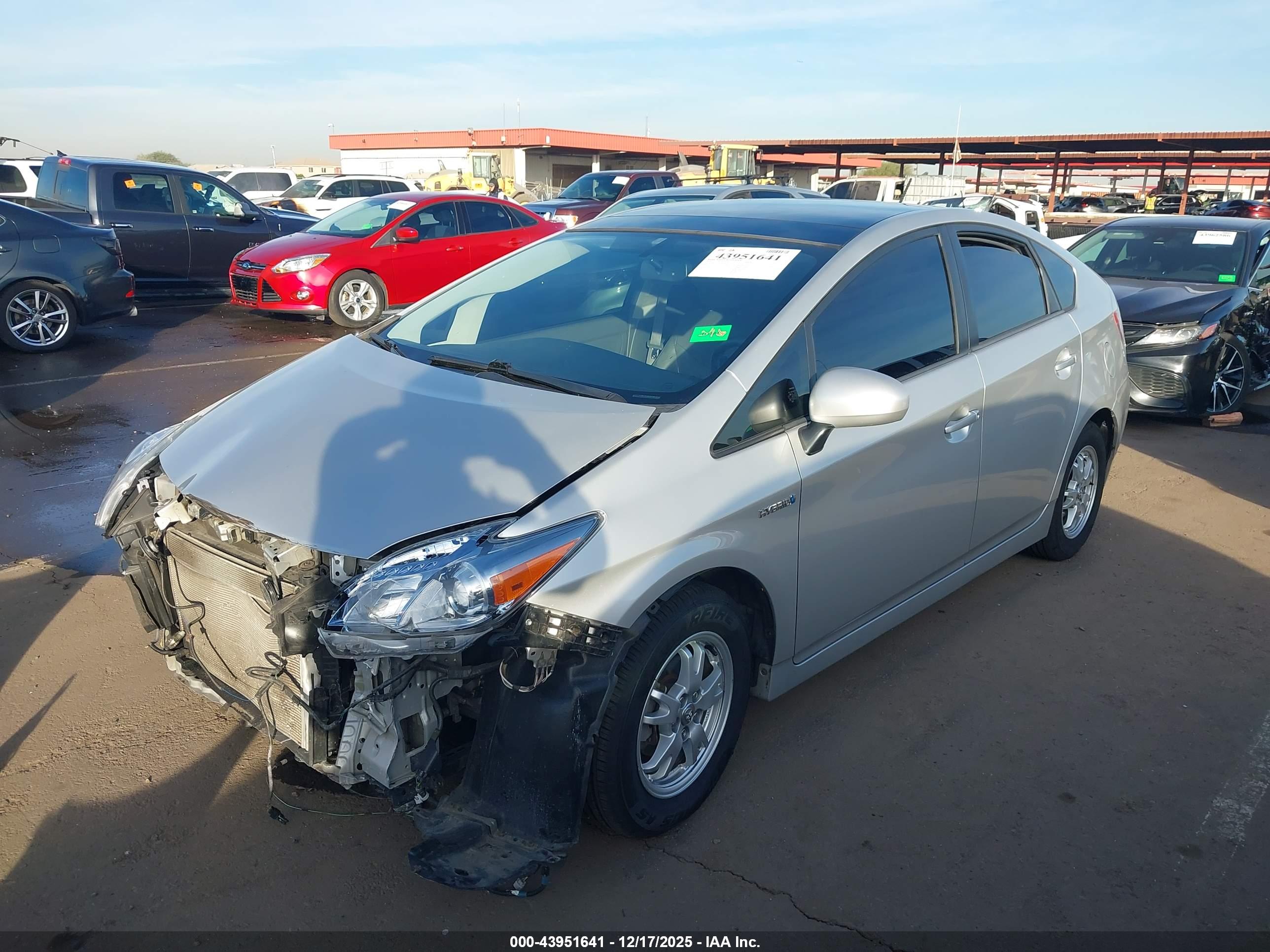 TOYOTA PRIUS image 2