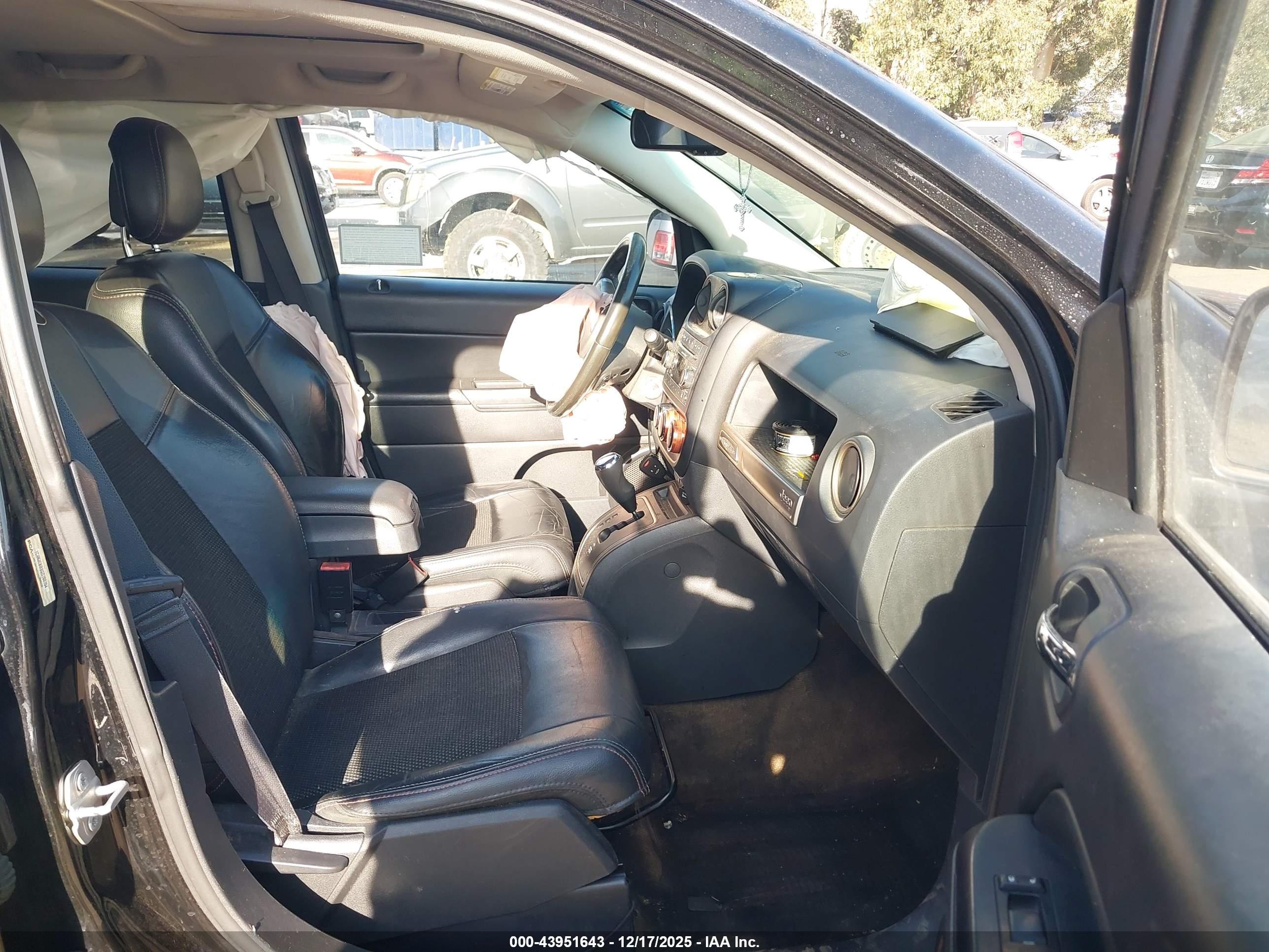 JEEP COMPASS image 5