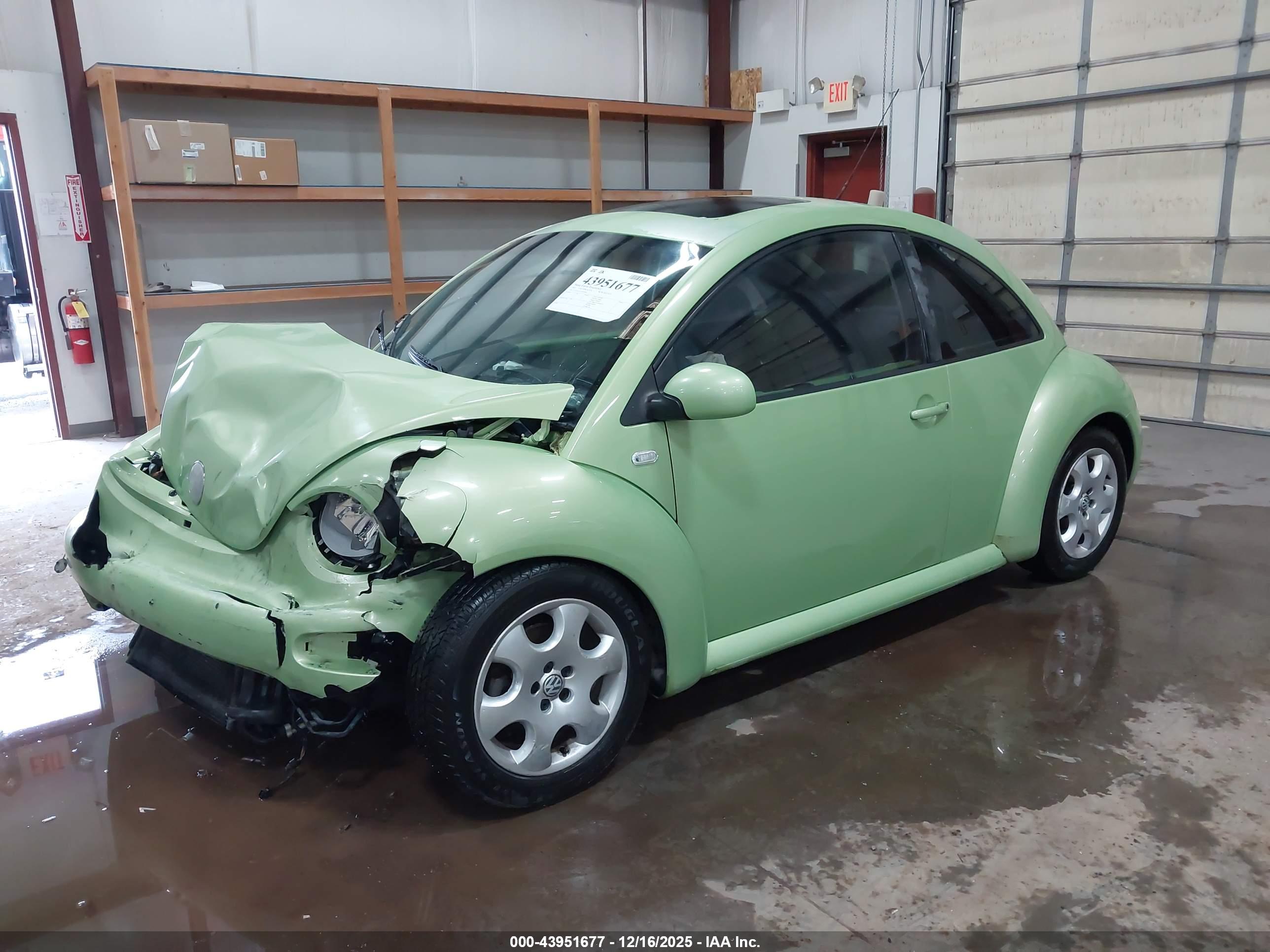 VOLKSWAGEN NEW image 2