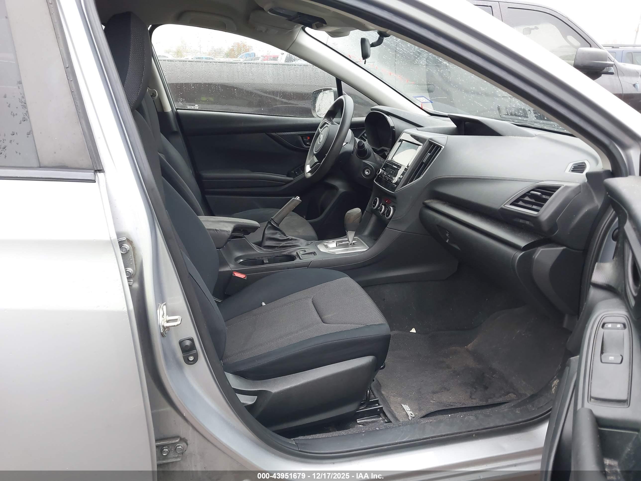 SUBARU CROSSTREK image 5