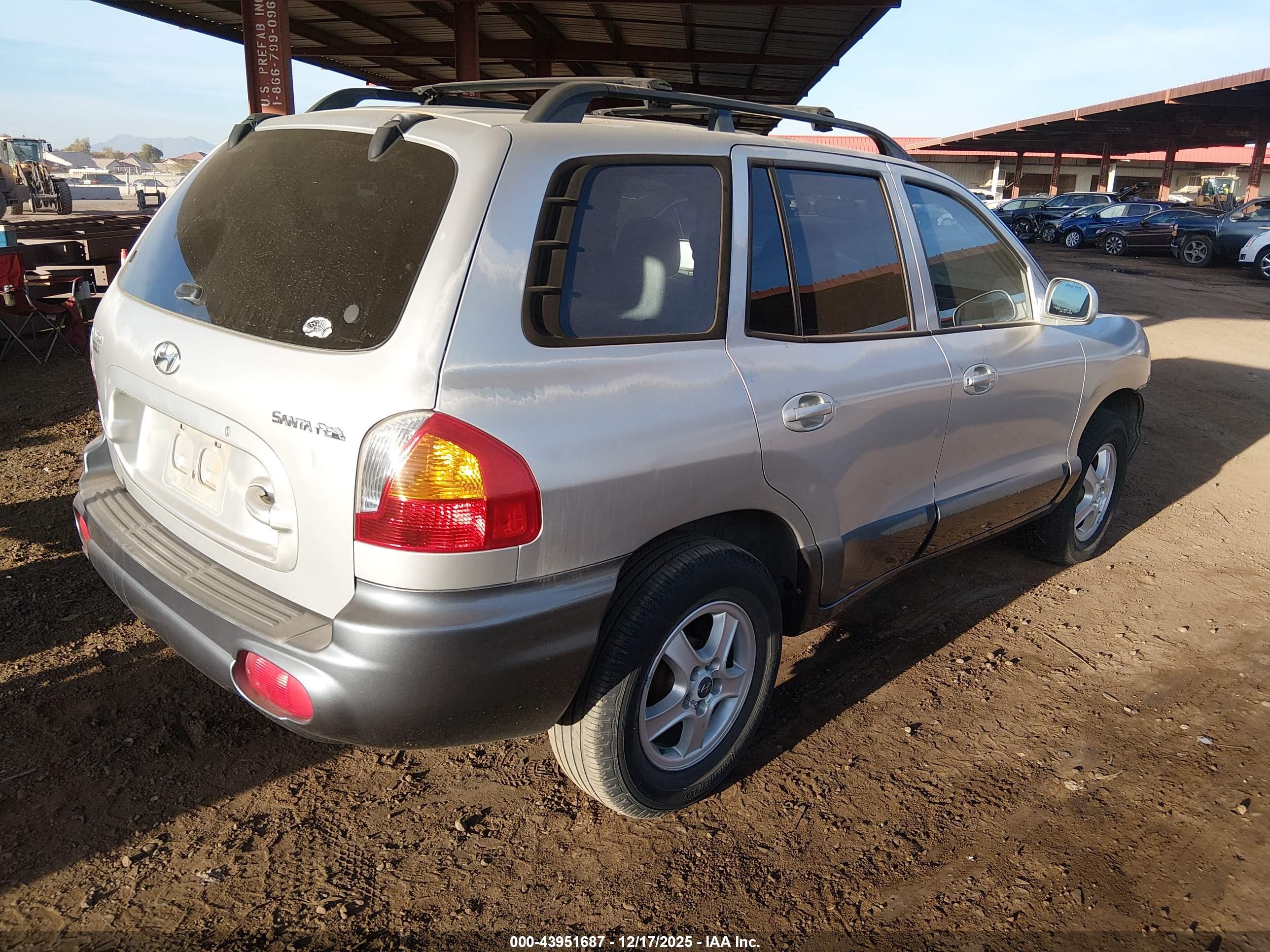 HYUNDAI SANTA image 4
