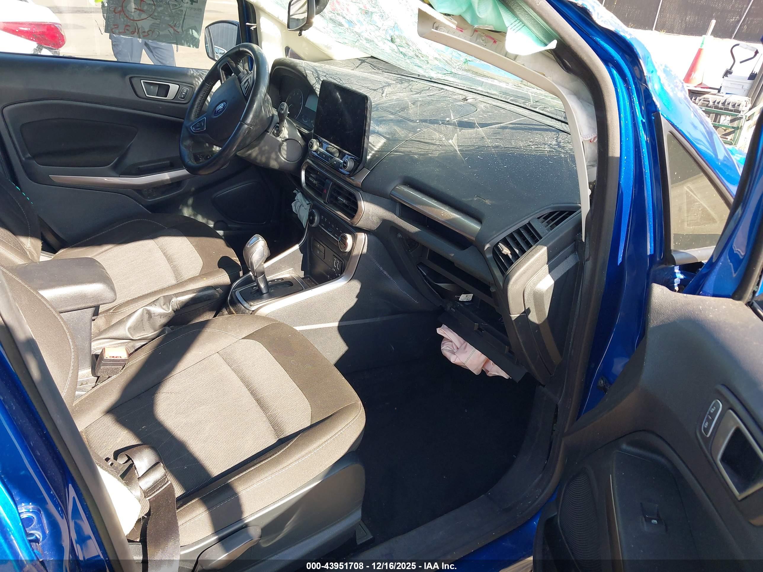 FORD ECOSPORT image 5