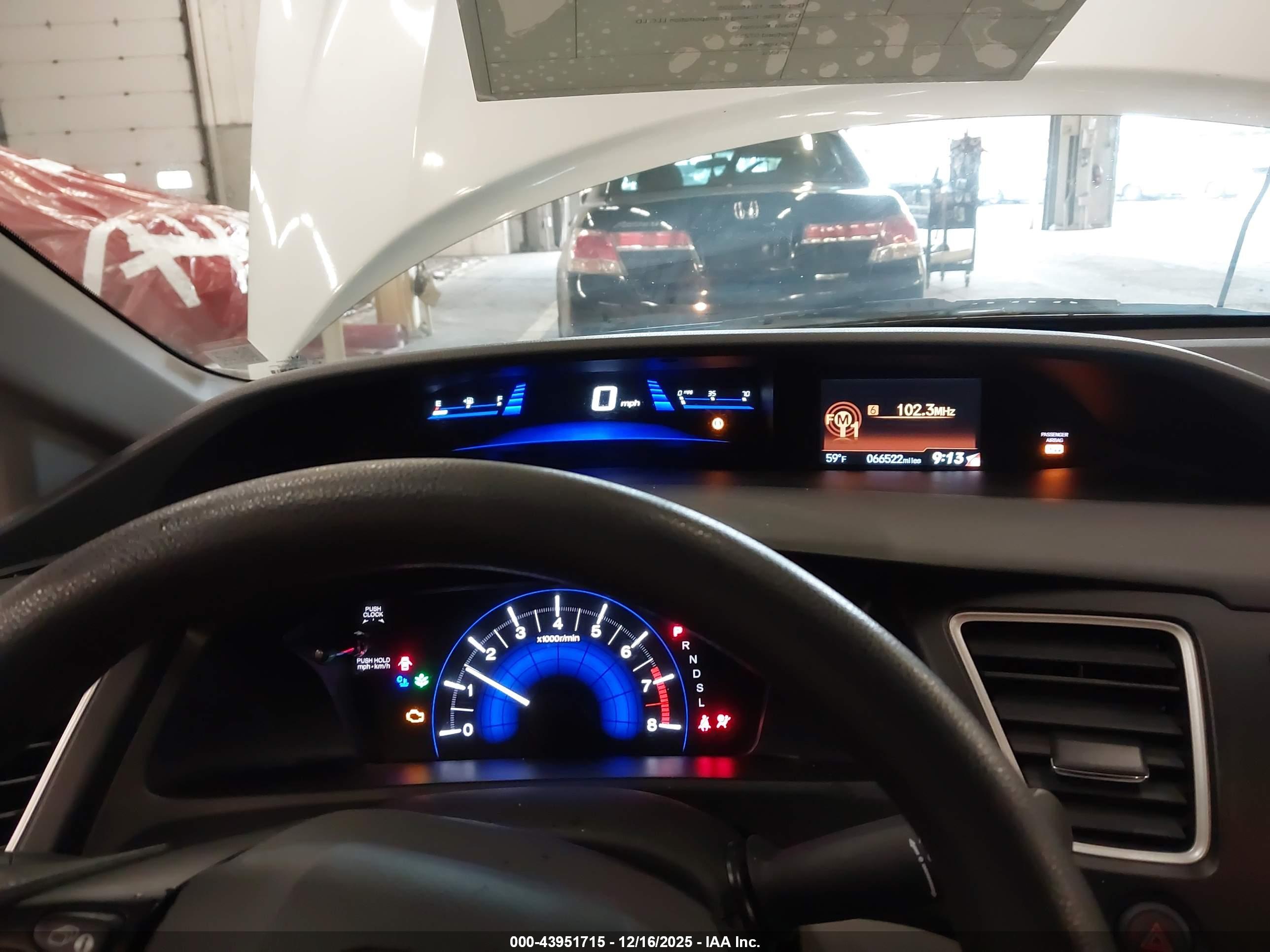 HONDA CIVIC image 7
