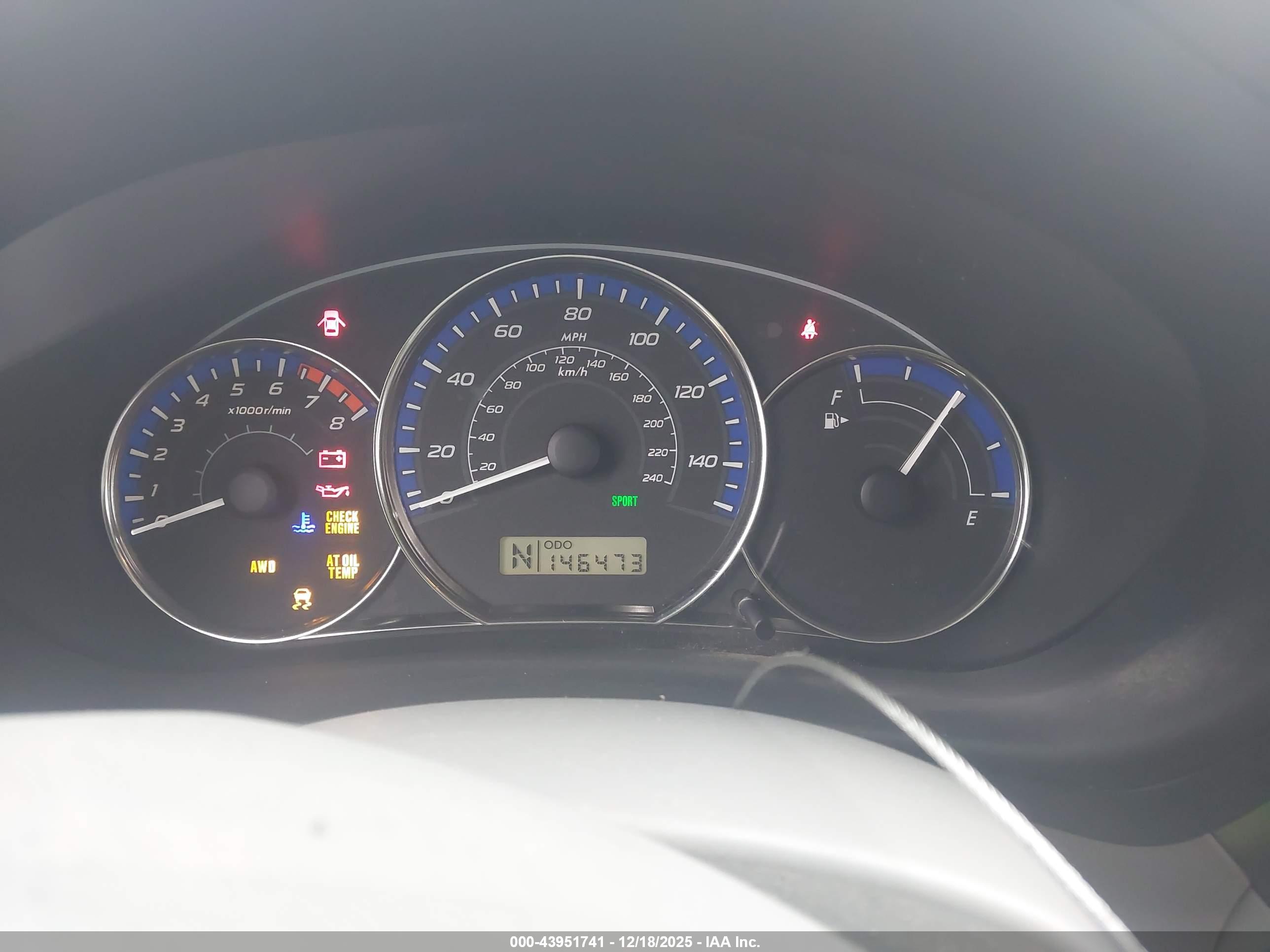 SUBARU FORESTER image 7