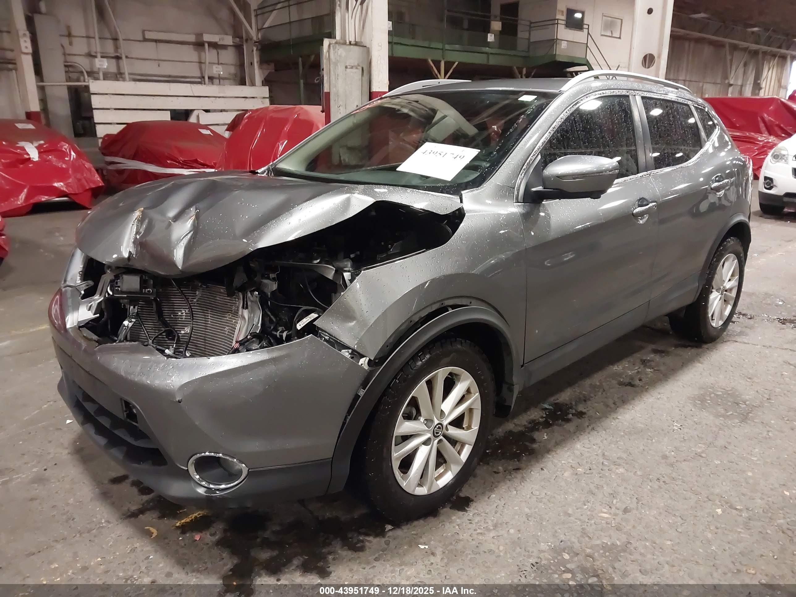 NISSAN ROGUE image 2