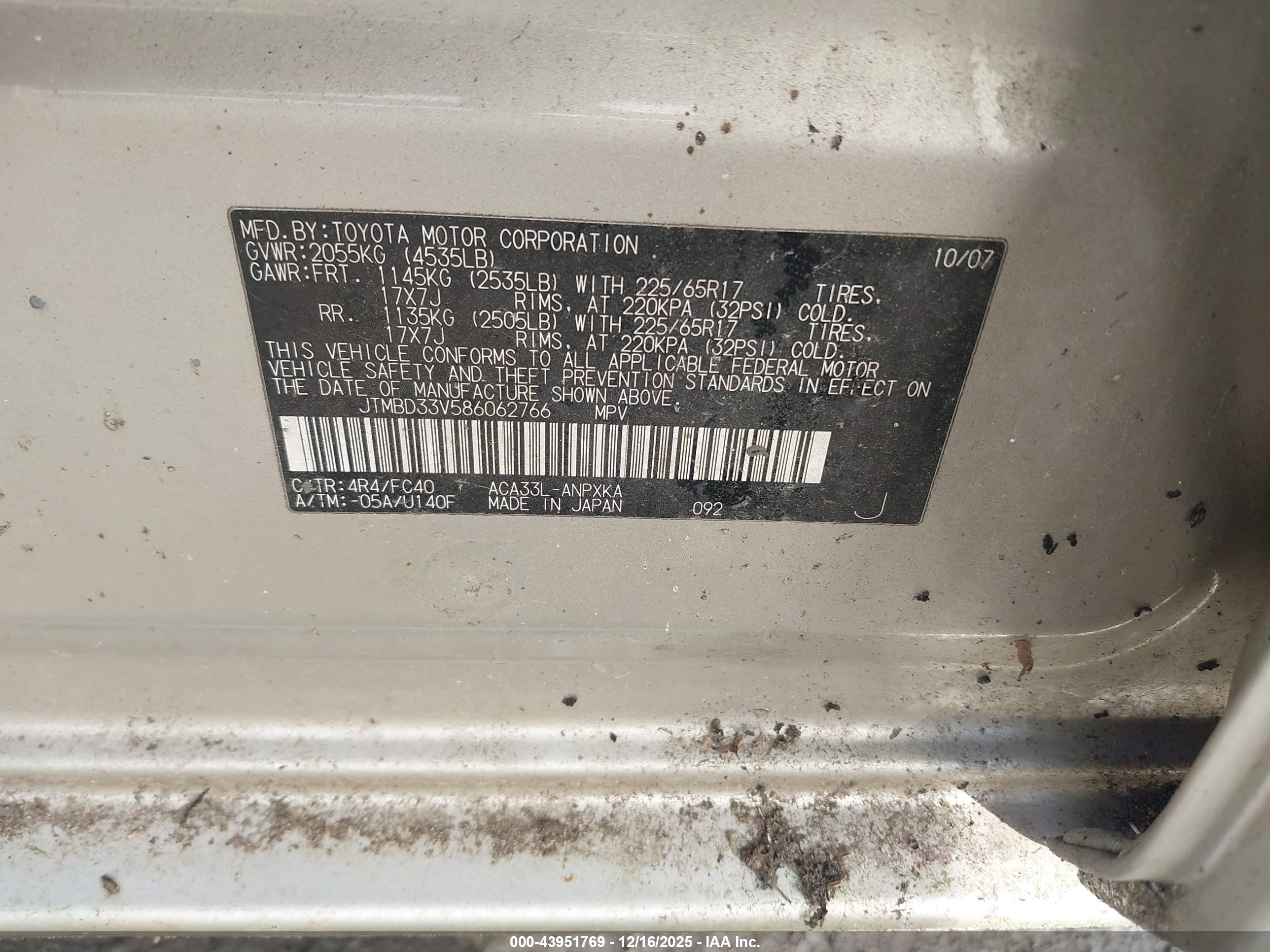 TOYOTA RAV4 image 9