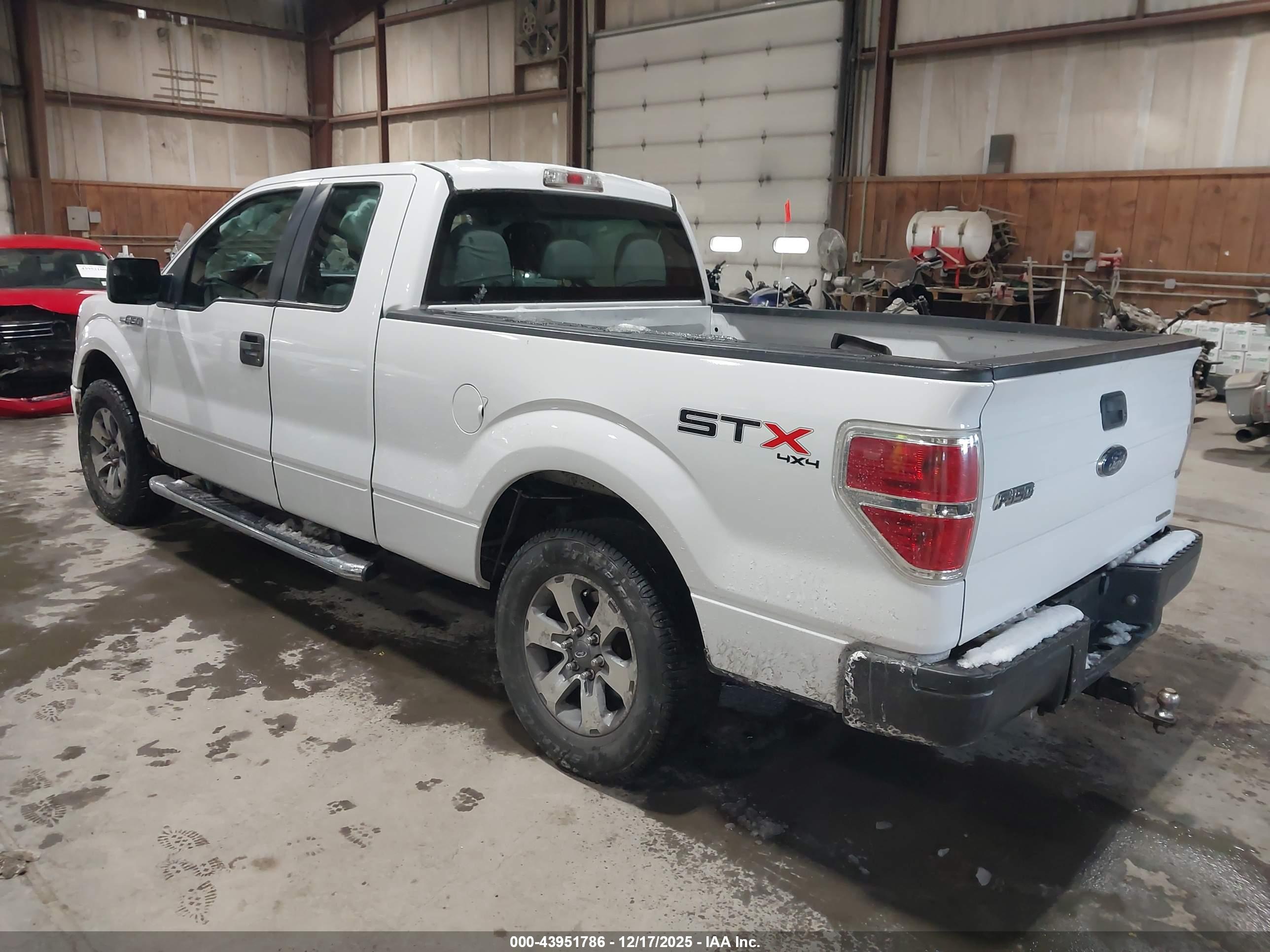 FORD F-150 image 3