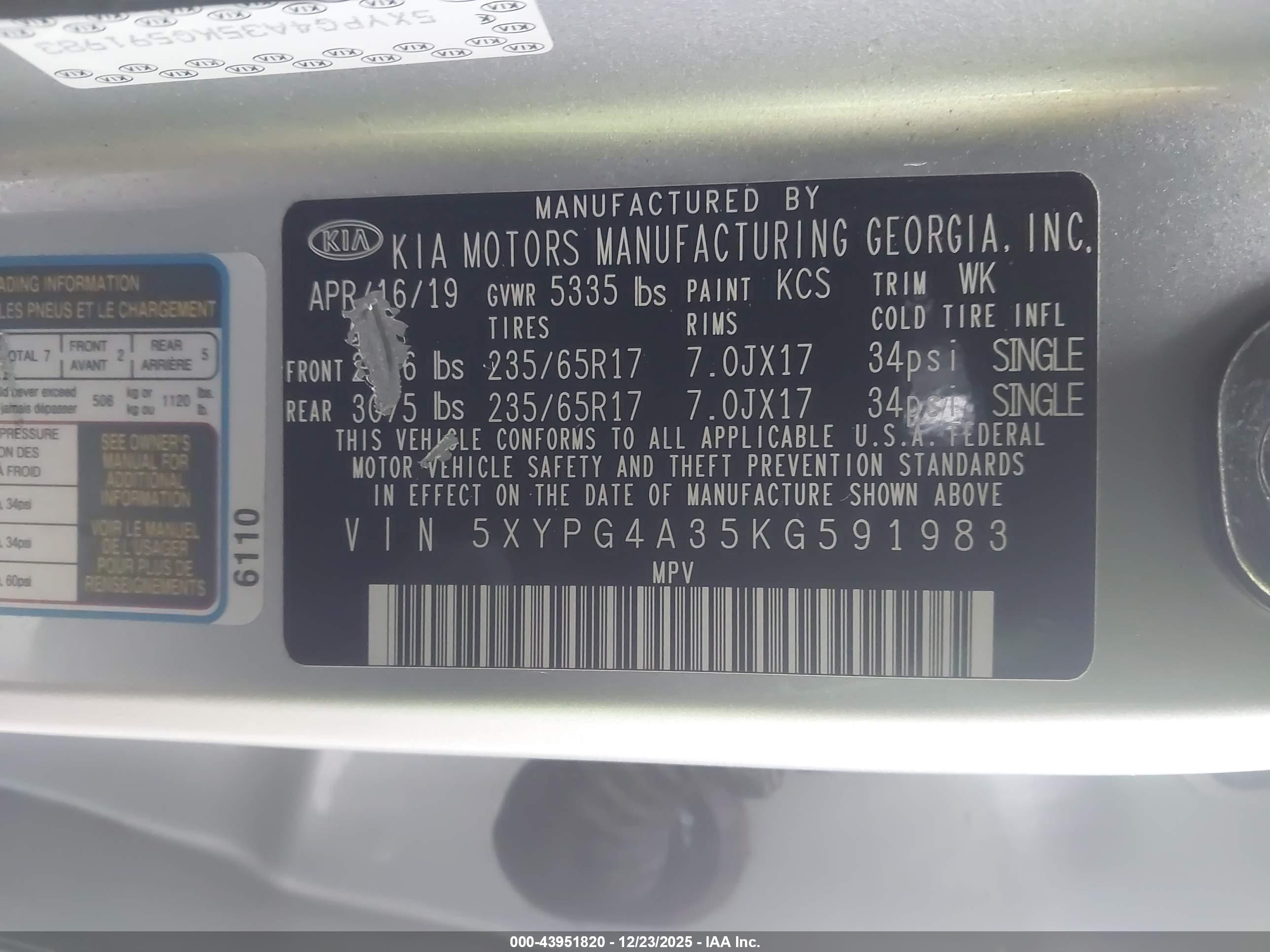 KIA SORENTO image 9
