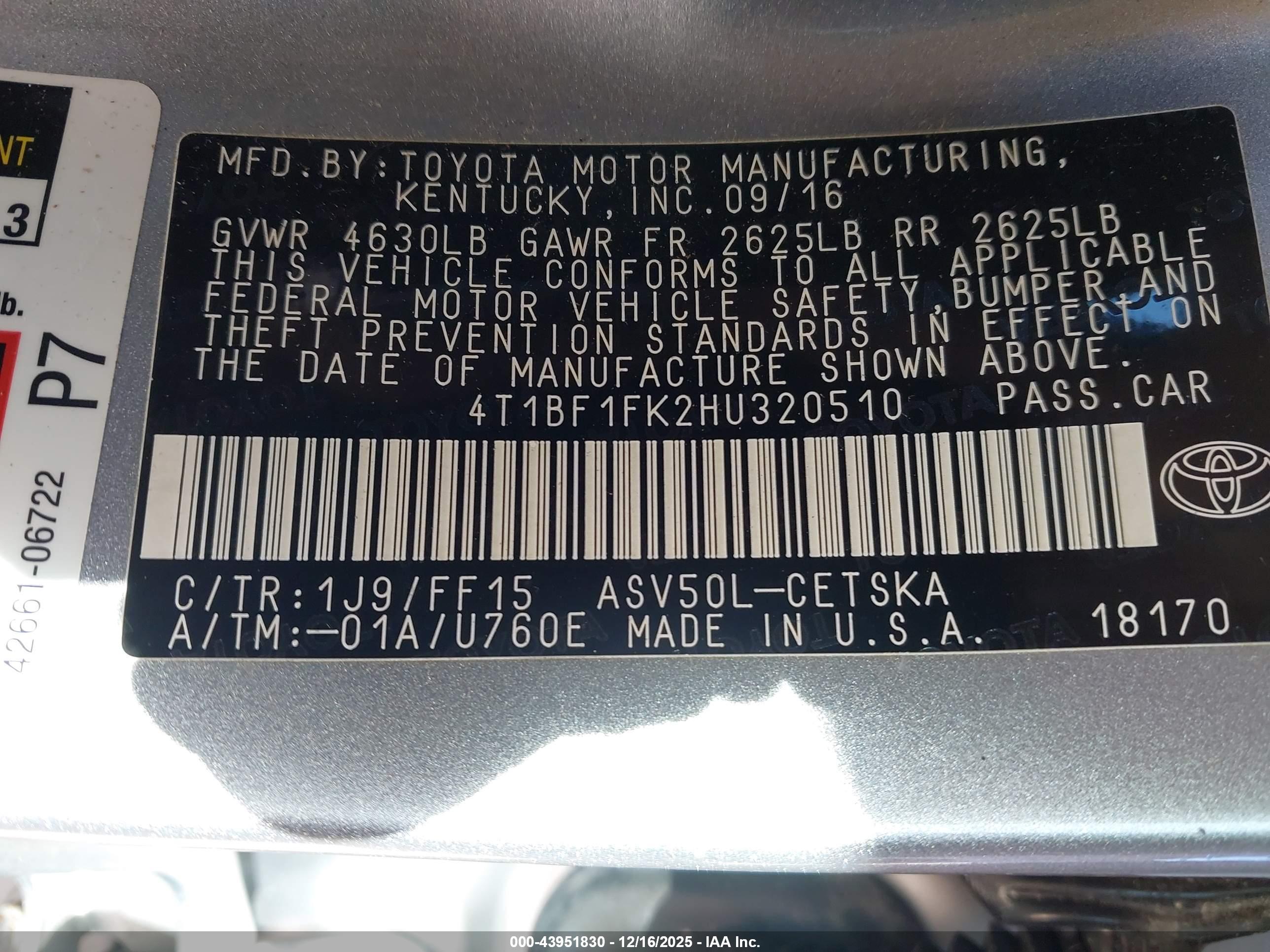TOYOTA CAMRY image 9