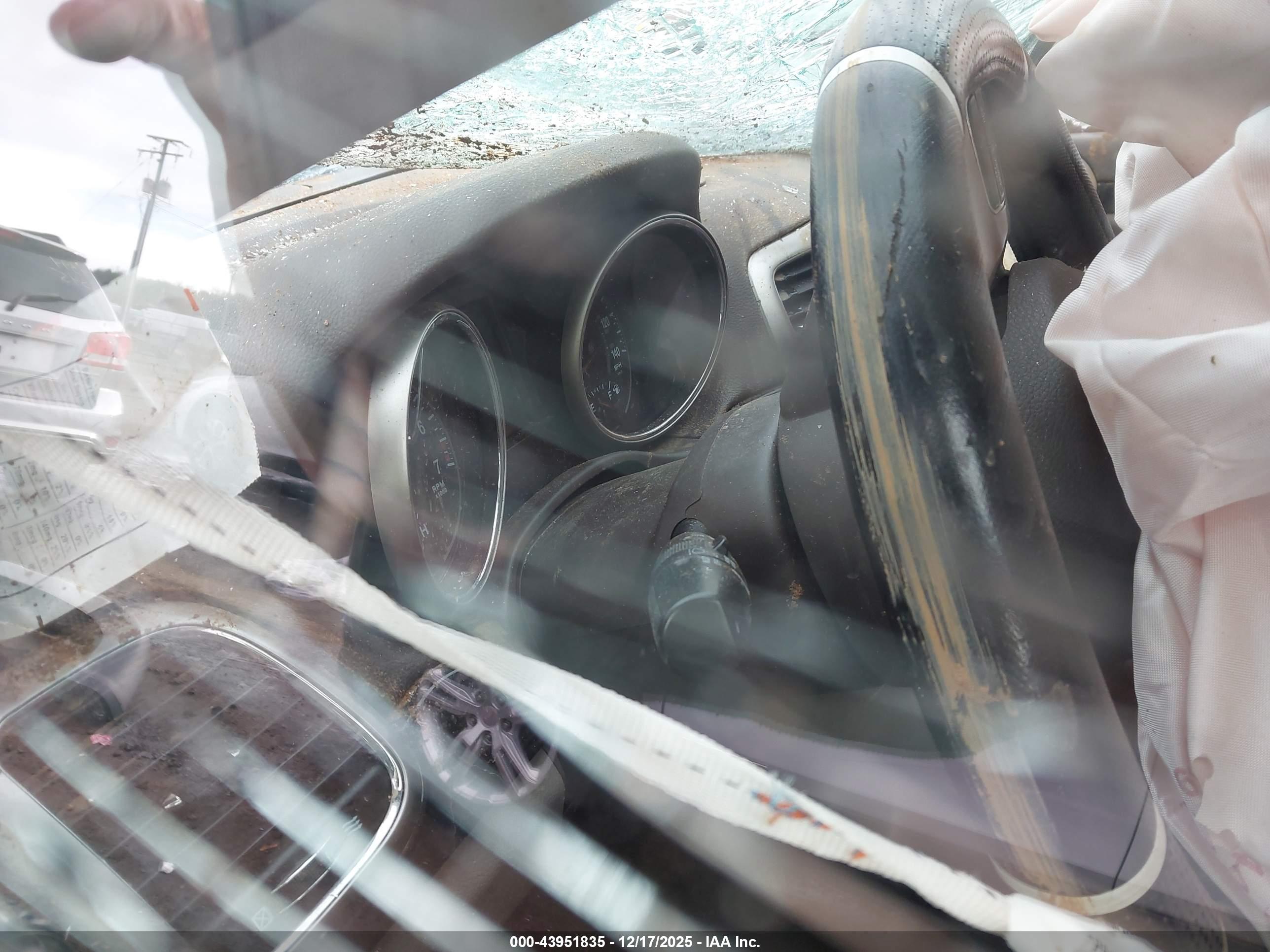 JEEP GRAND image 7