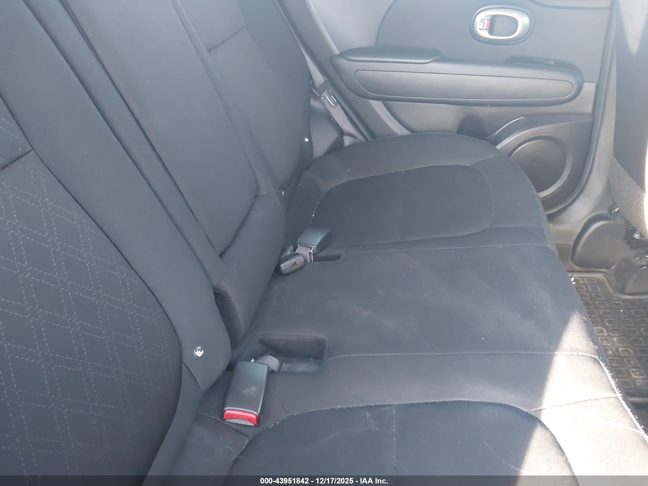 KIA SOUL image 8