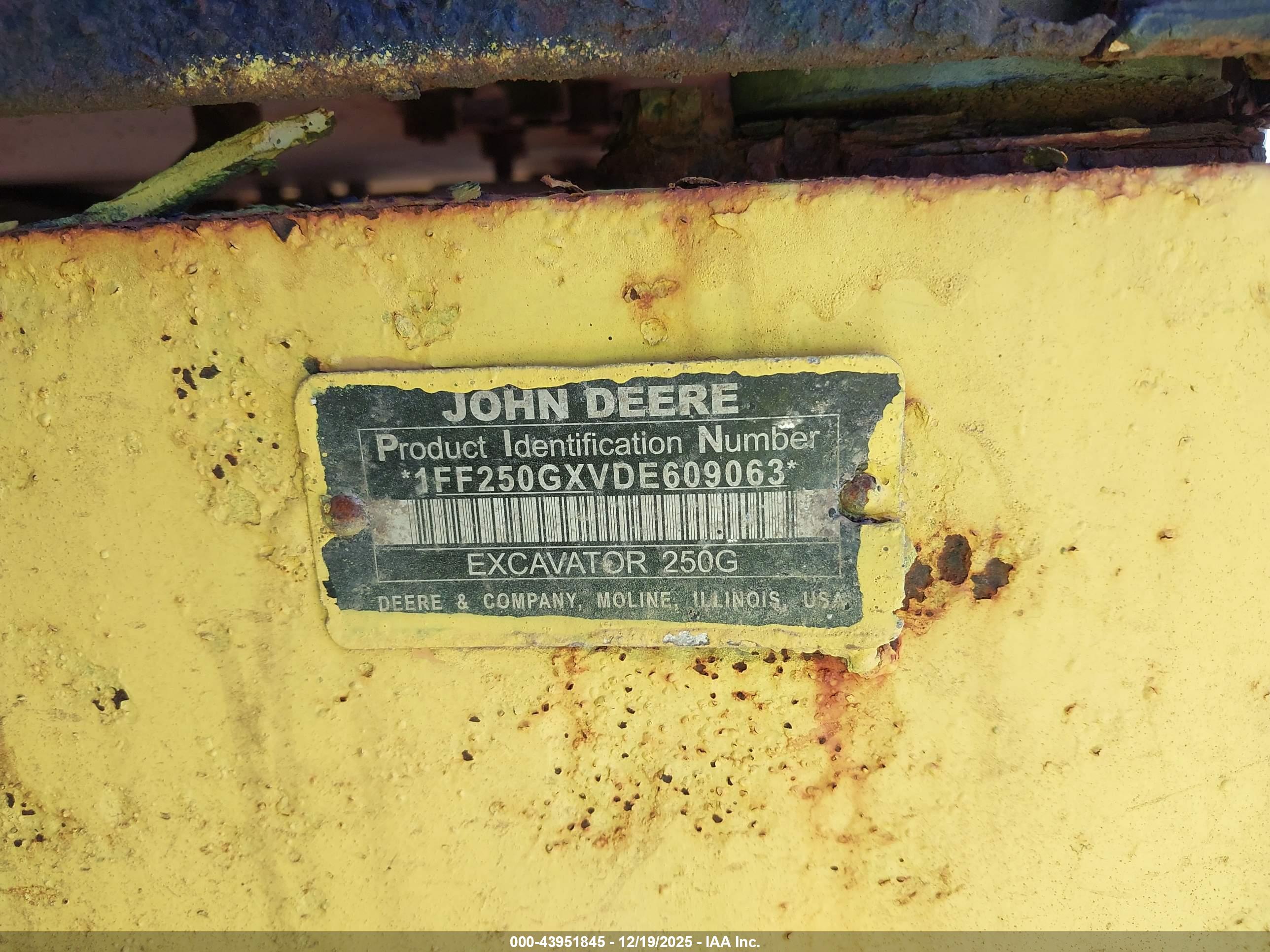 JOHN DEERE image 9