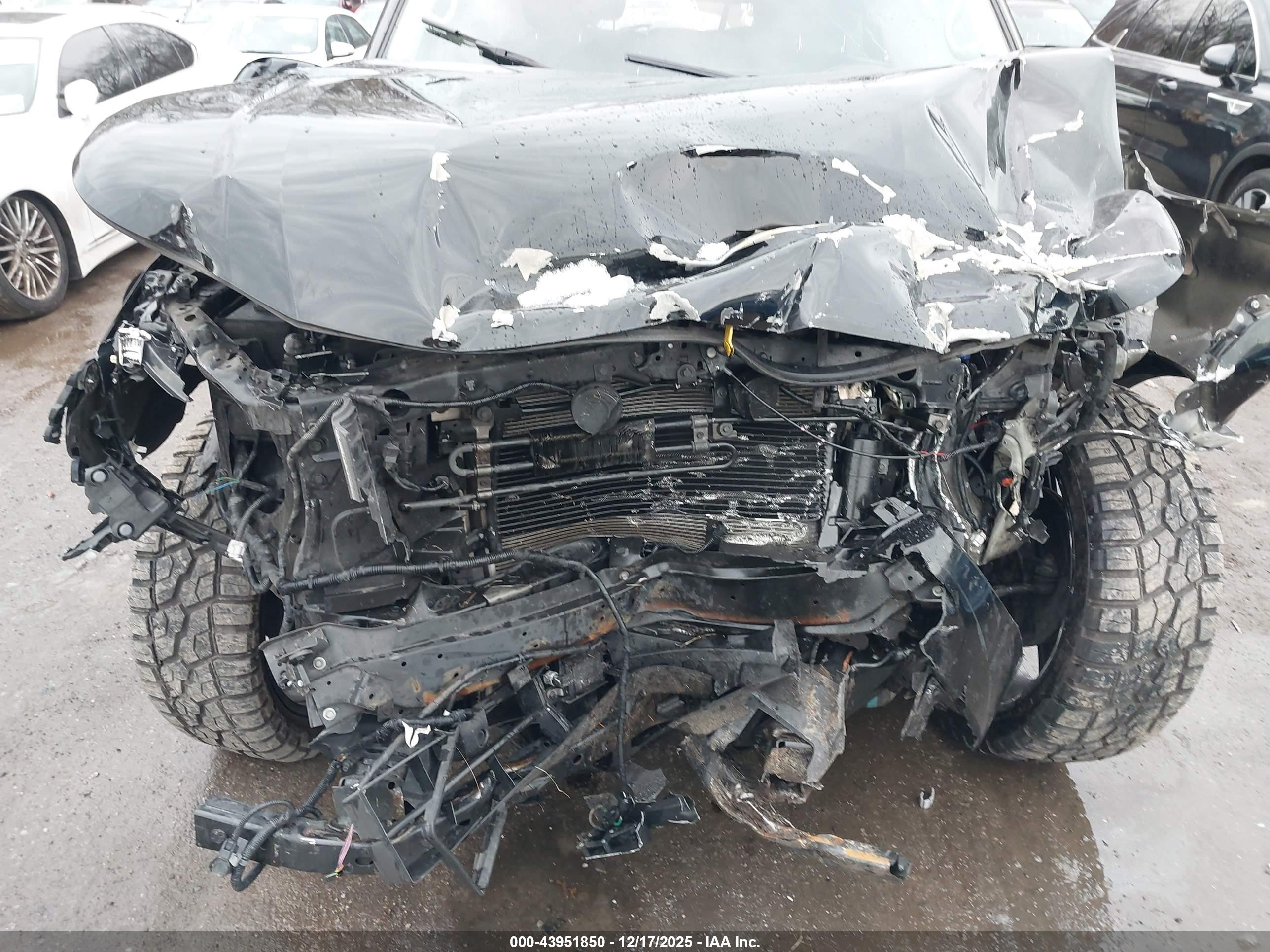 NISSAN ARMADA image 6