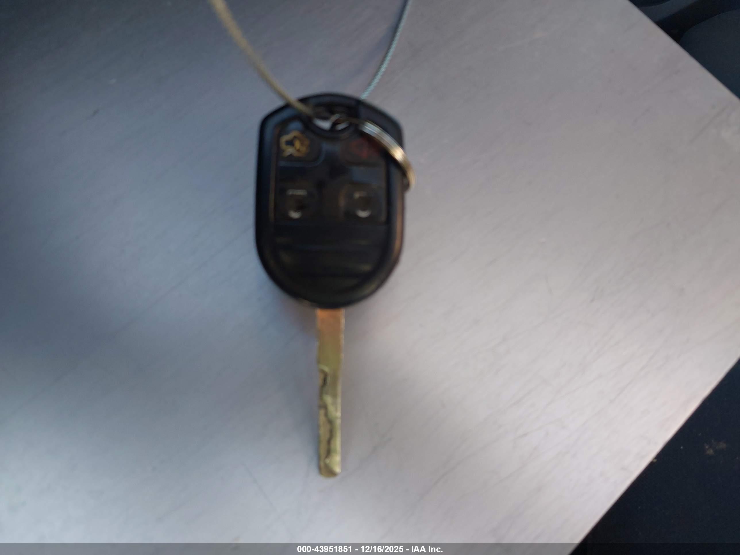 FORD FIESTA image 11