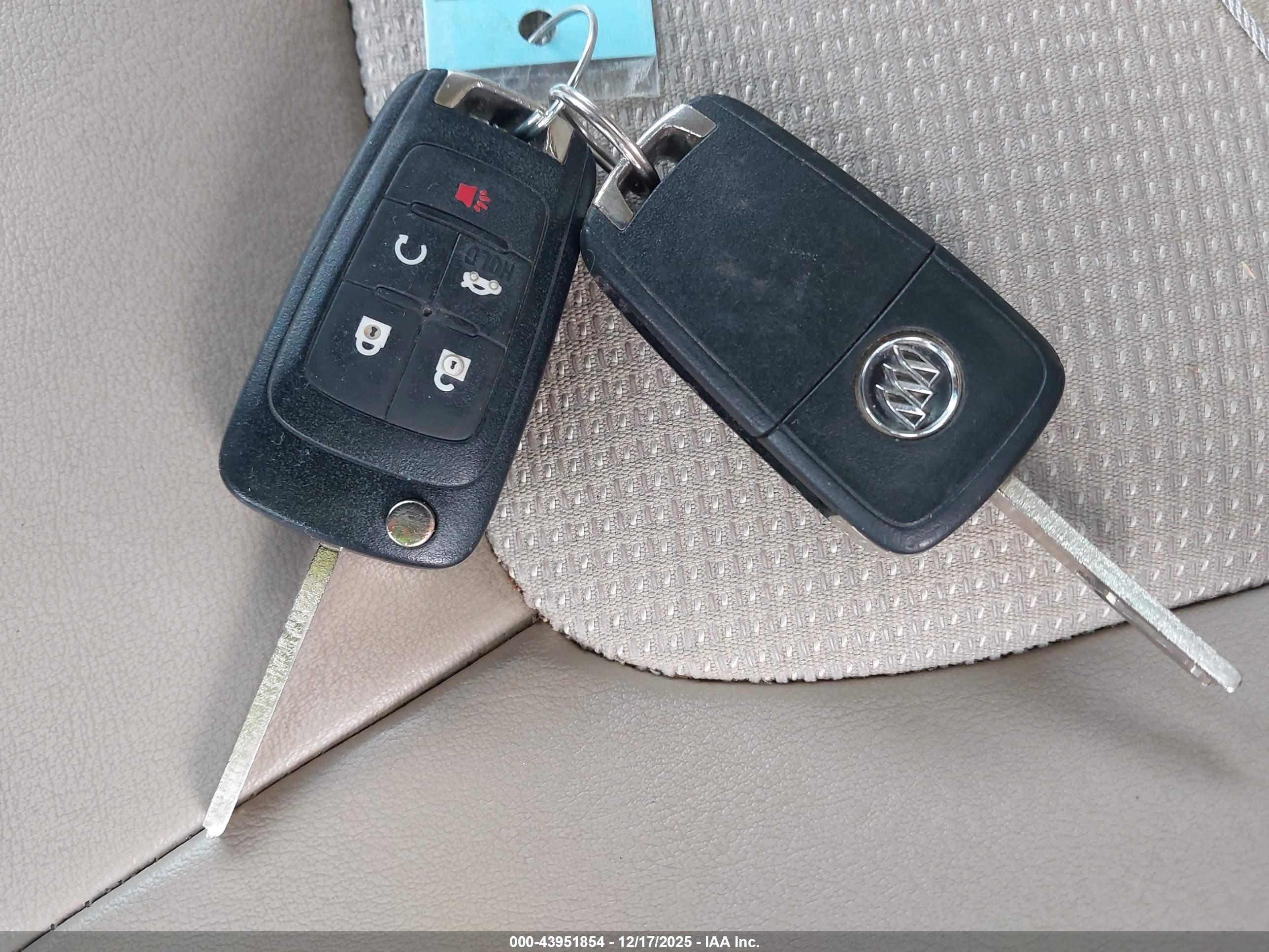 BUICK VERANO image 11