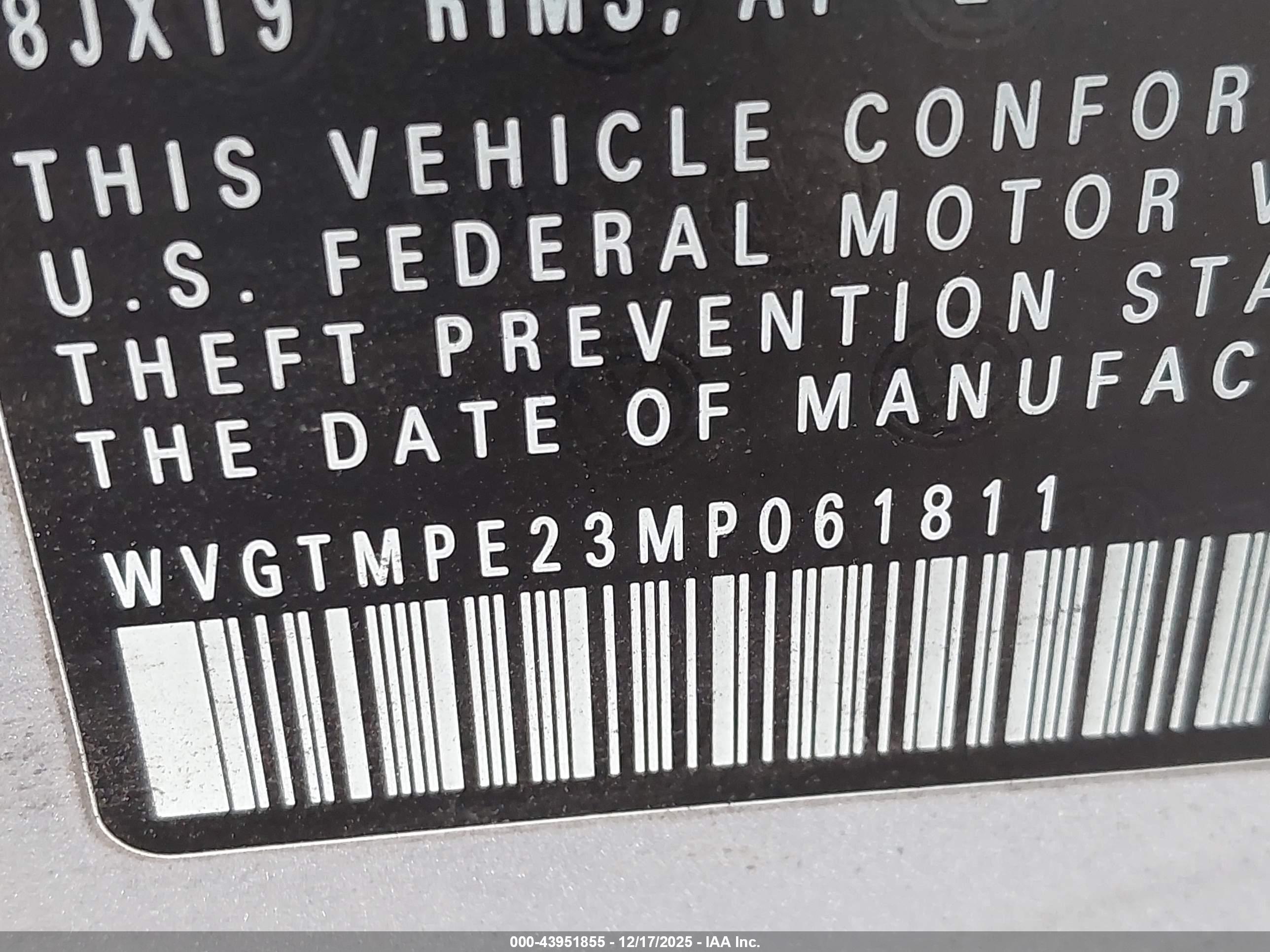 VOLKSWAGEN ID.4 image 9