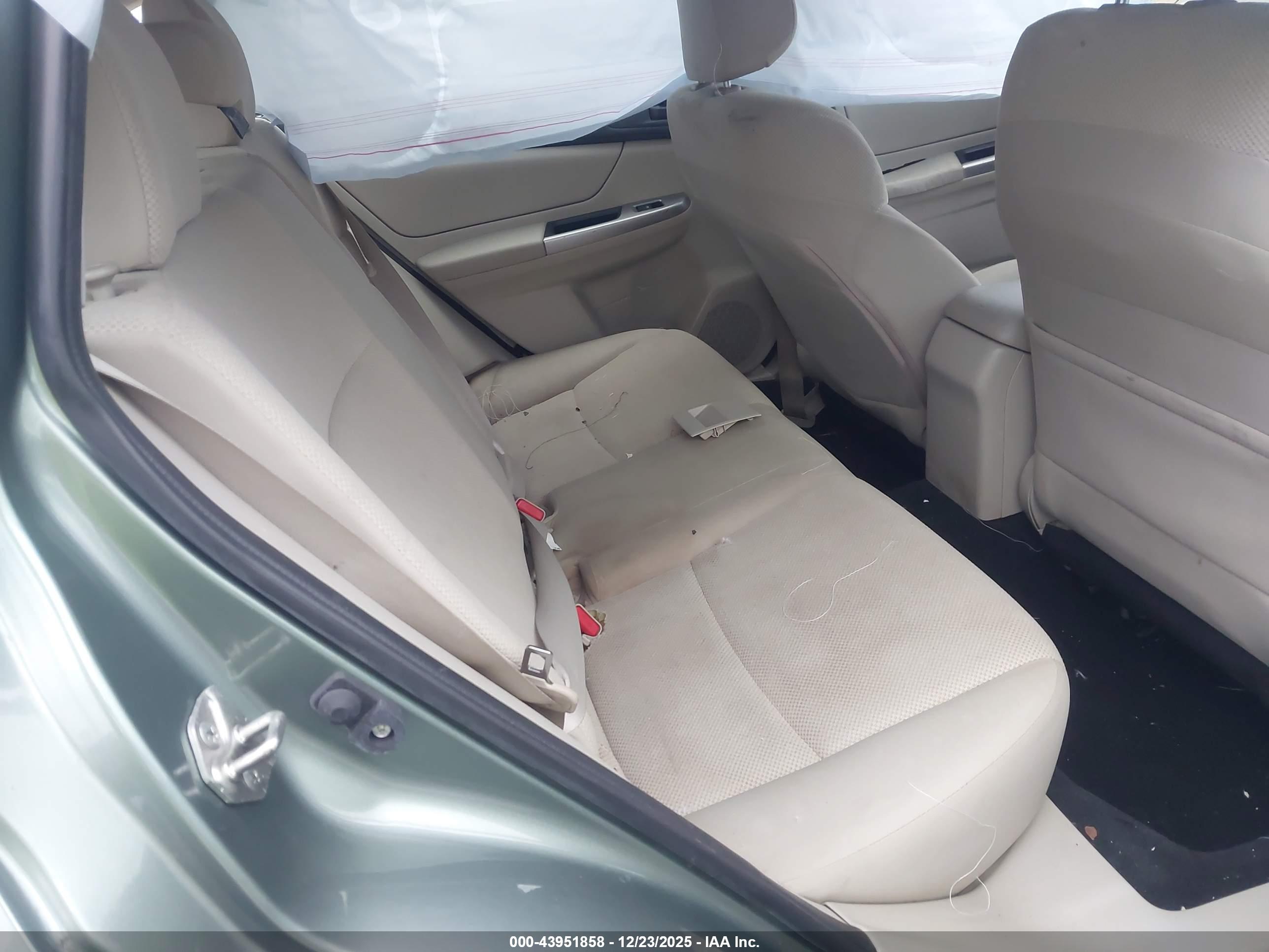 SUBARU IMPREZA image 8