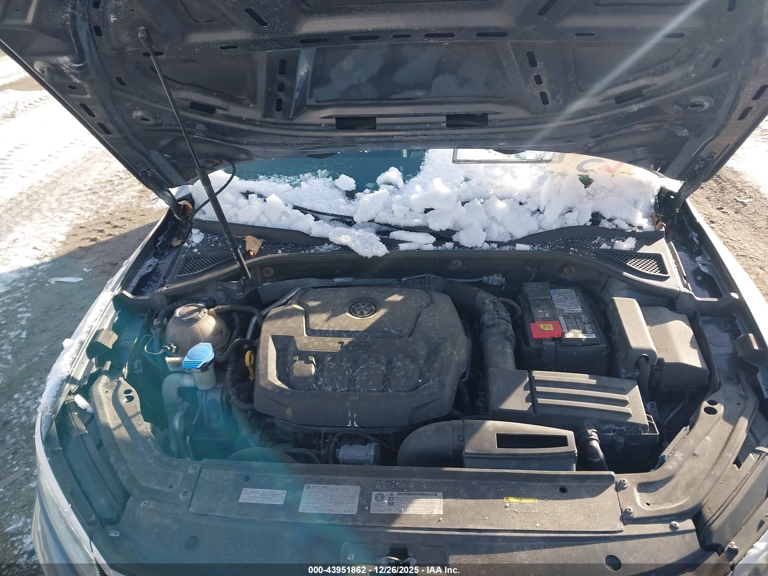 VOLKSWAGEN PASSAT image 10