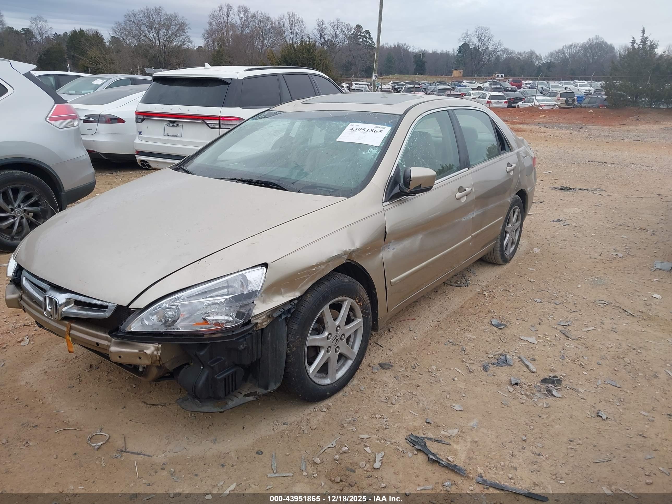 HONDA ACCORD image 2